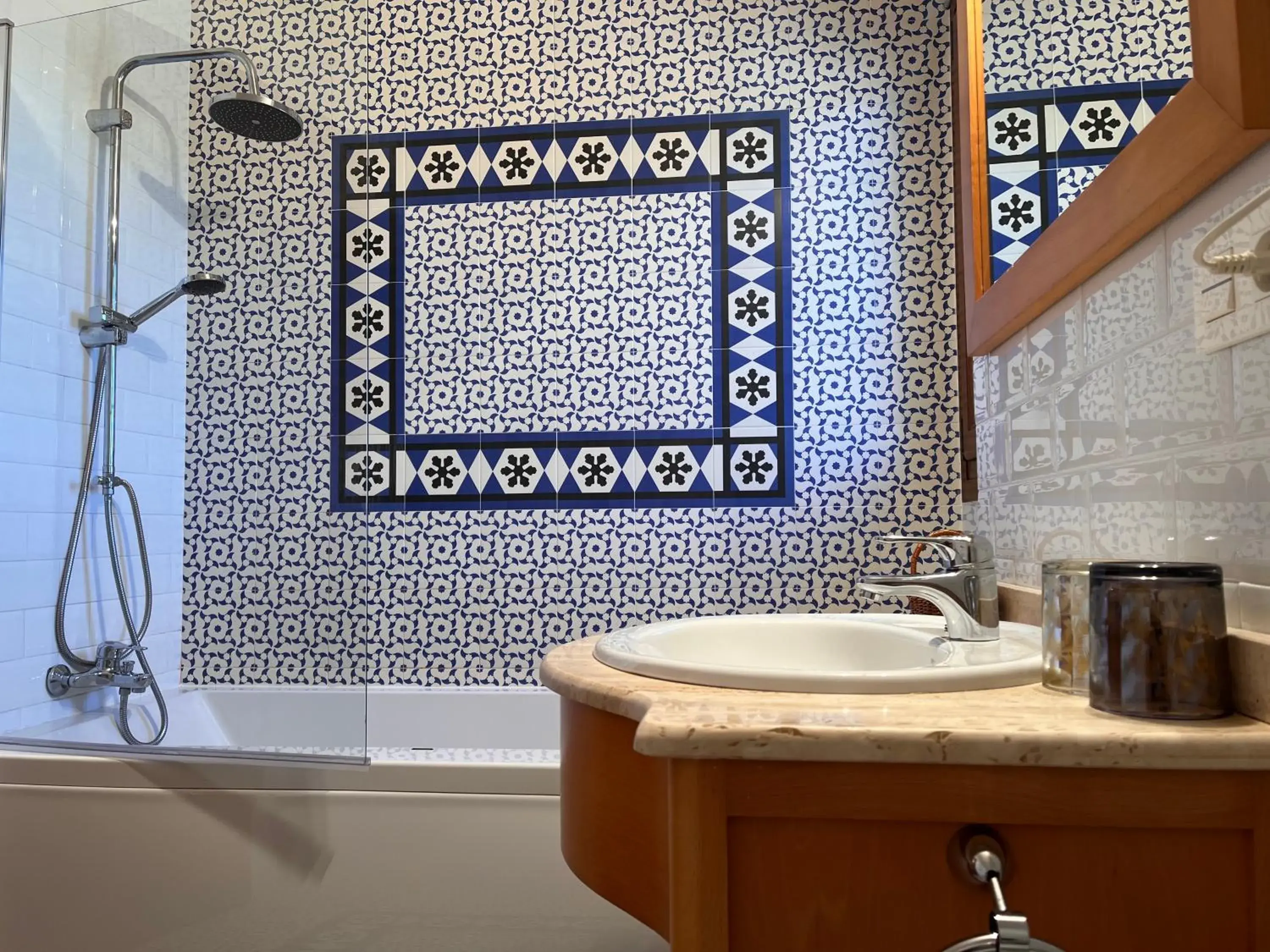 Deluxe Double or Twin Room with Garden View in Hotel Rural Playa de Aguilar Deluxe Double or Twin Room with Garden View in Hotel Rural Playa de Aguilar