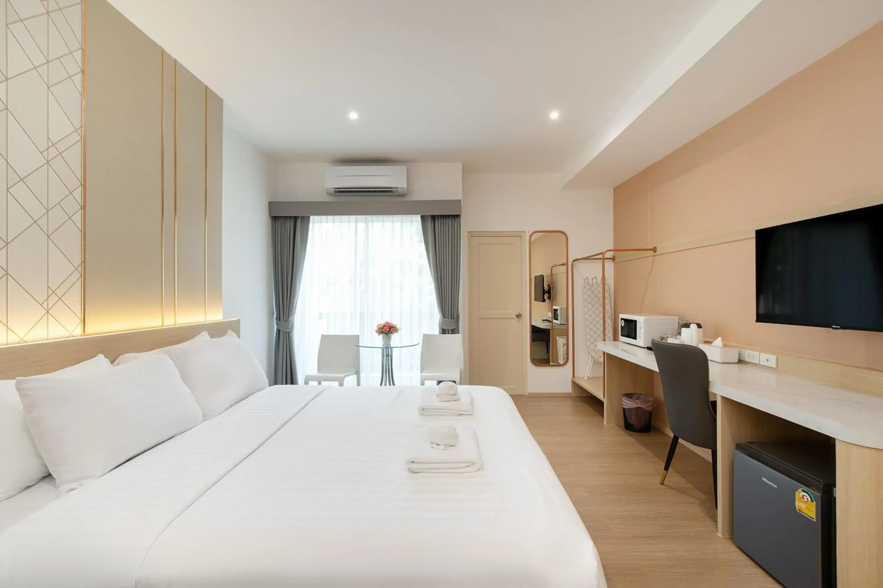 Deluxe Double Room - single occupancy in Riski Residence Ngamwongwan Deluxe Double Room - single occupancy in Riski Residence Ngamwongwan