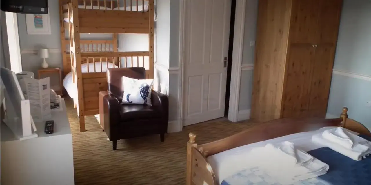 Family Room in The Top House Inn Family Room in The Top House Inn