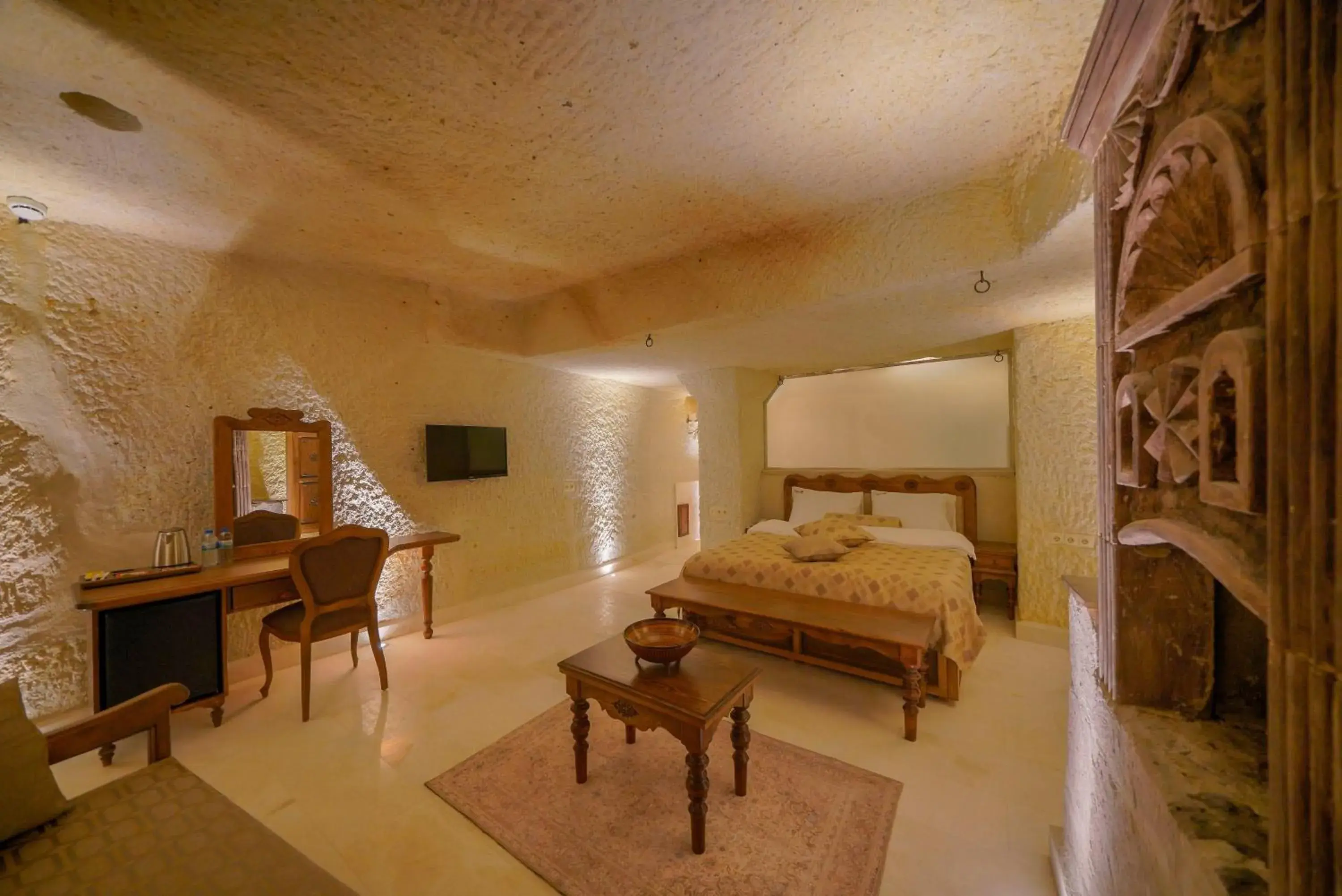 Double Room with Spa Bath in Fairyland Cave Hotel Double Room with Spa Bath in Fairyland Cave Hotel