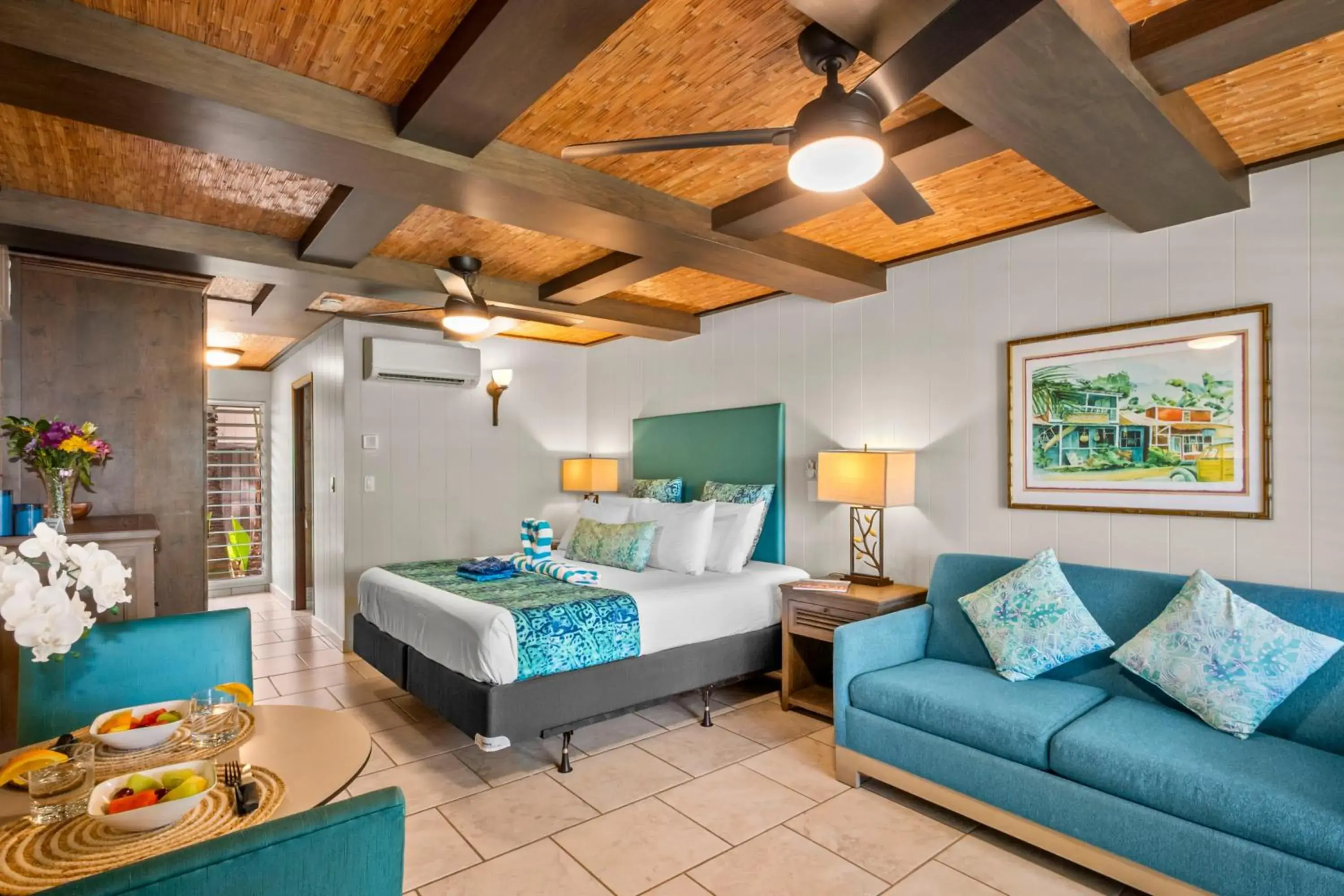 Partial Ocean View Studio in The Mauian Hotel Partial Ocean View Studio in The Mauian Hotel