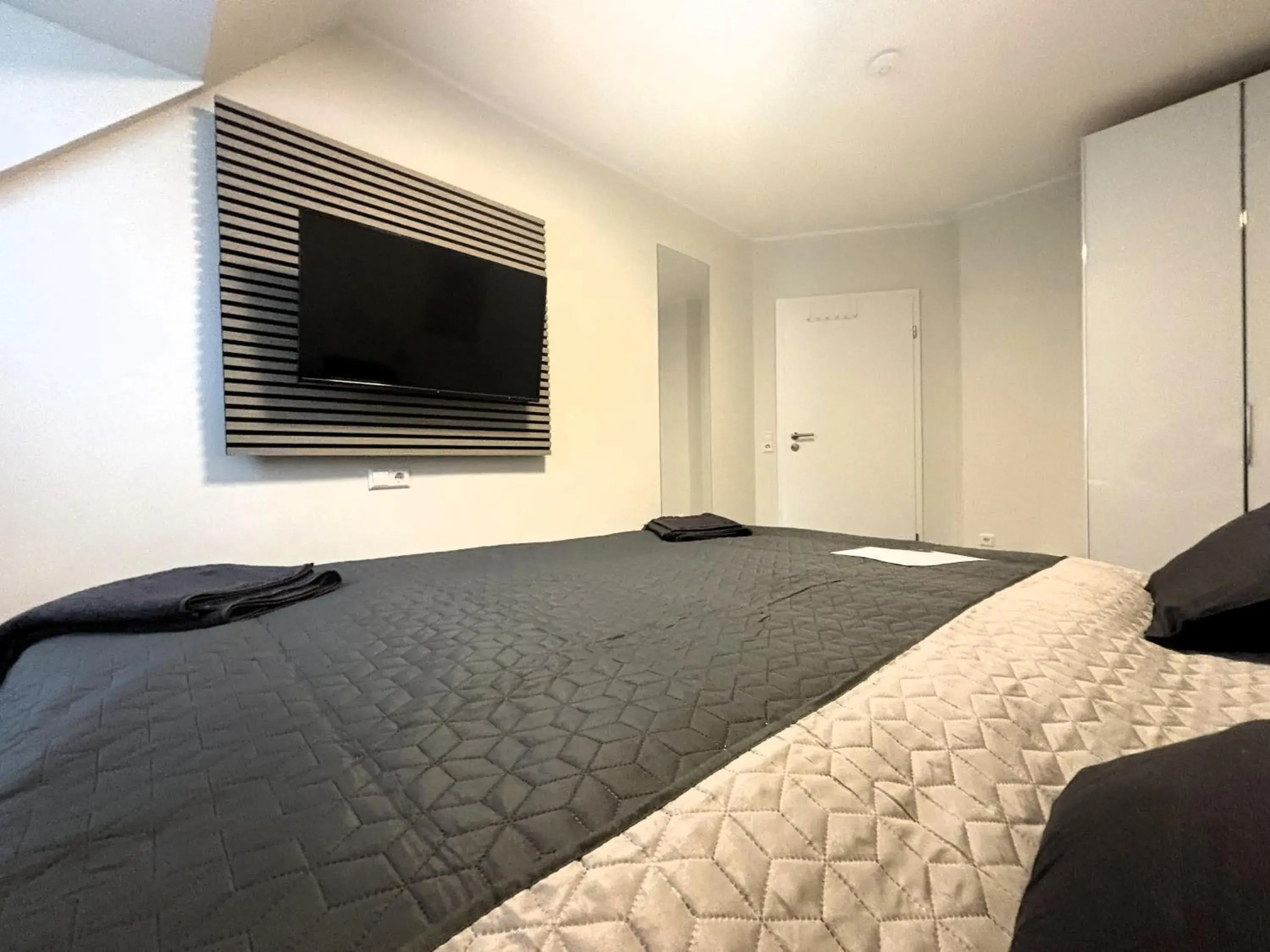 Family Room in Simplex Stays Hotel Quartier 8 - Digital Access Family Room in Simplex Stays Hotel Quartier 8 - Digital Access