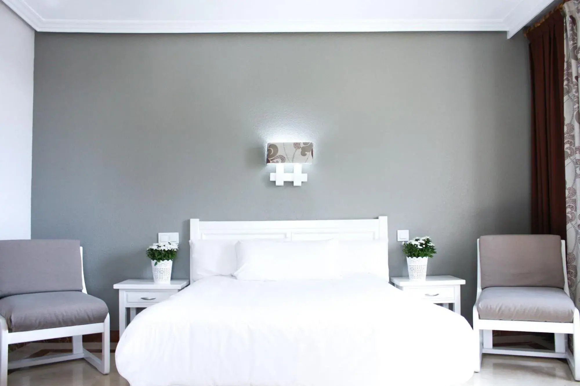 Family Room in Hospedium Hotel Castilla Family Room in Hospedium Hotel Castilla