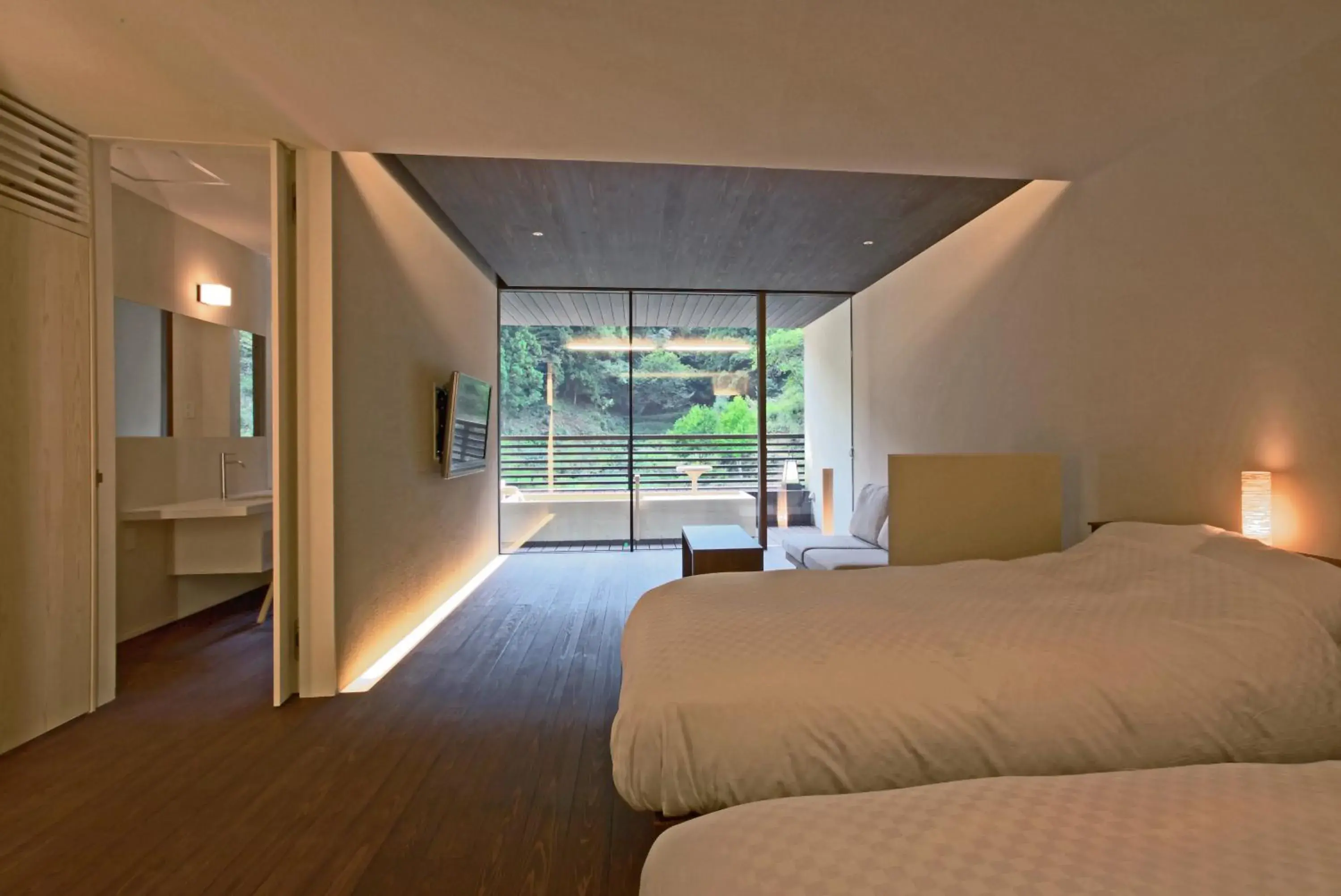 Luxury Twin Room with Open-Air Bath in Kawayu Onsen Fujiya Luxury Twin Room with Open-Air Bath in Kawayu Onsen Fujiya