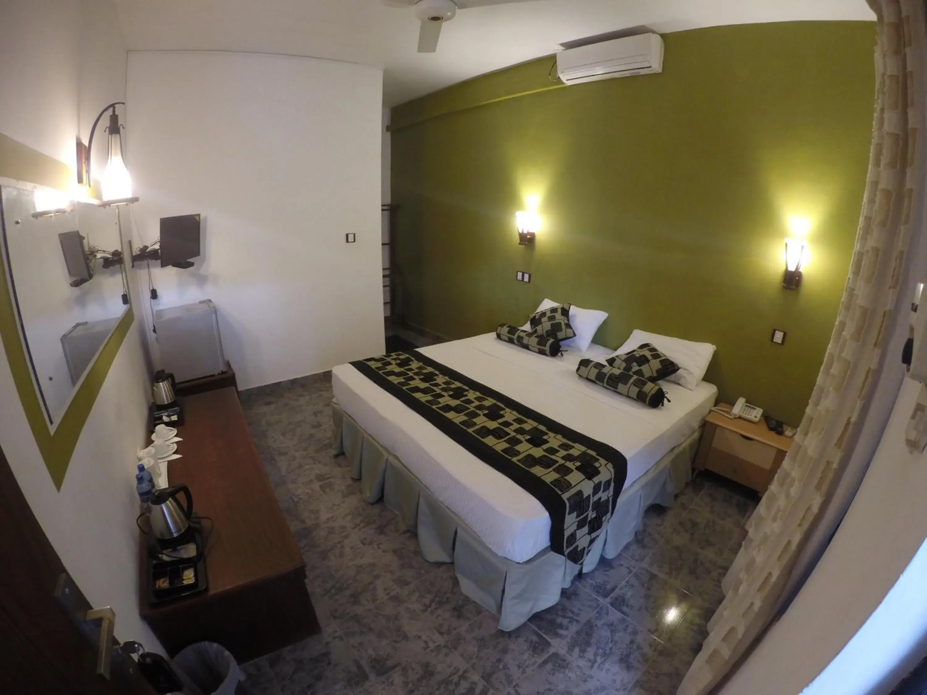 Standard Double or Twin Room in Hotel Sunray Standard Double or Twin Room in Hotel Sunray