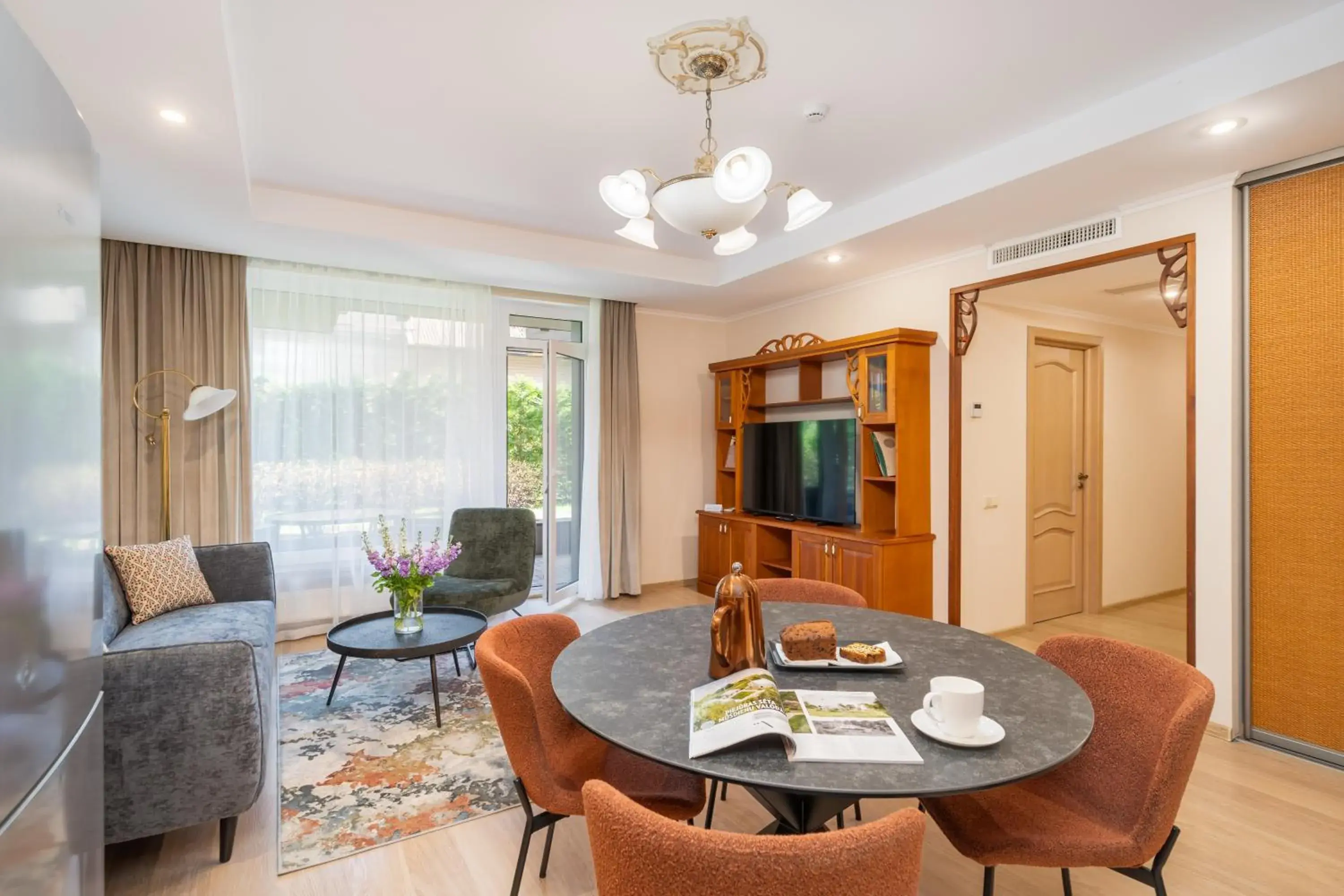 Grand Two Bedroom Apartment - Ground floor in Villa Alvīne Family Apart-Hotel Grand Two Bedroom Apartment - Ground floor in Villa Alvīne Family Apart-Hotel