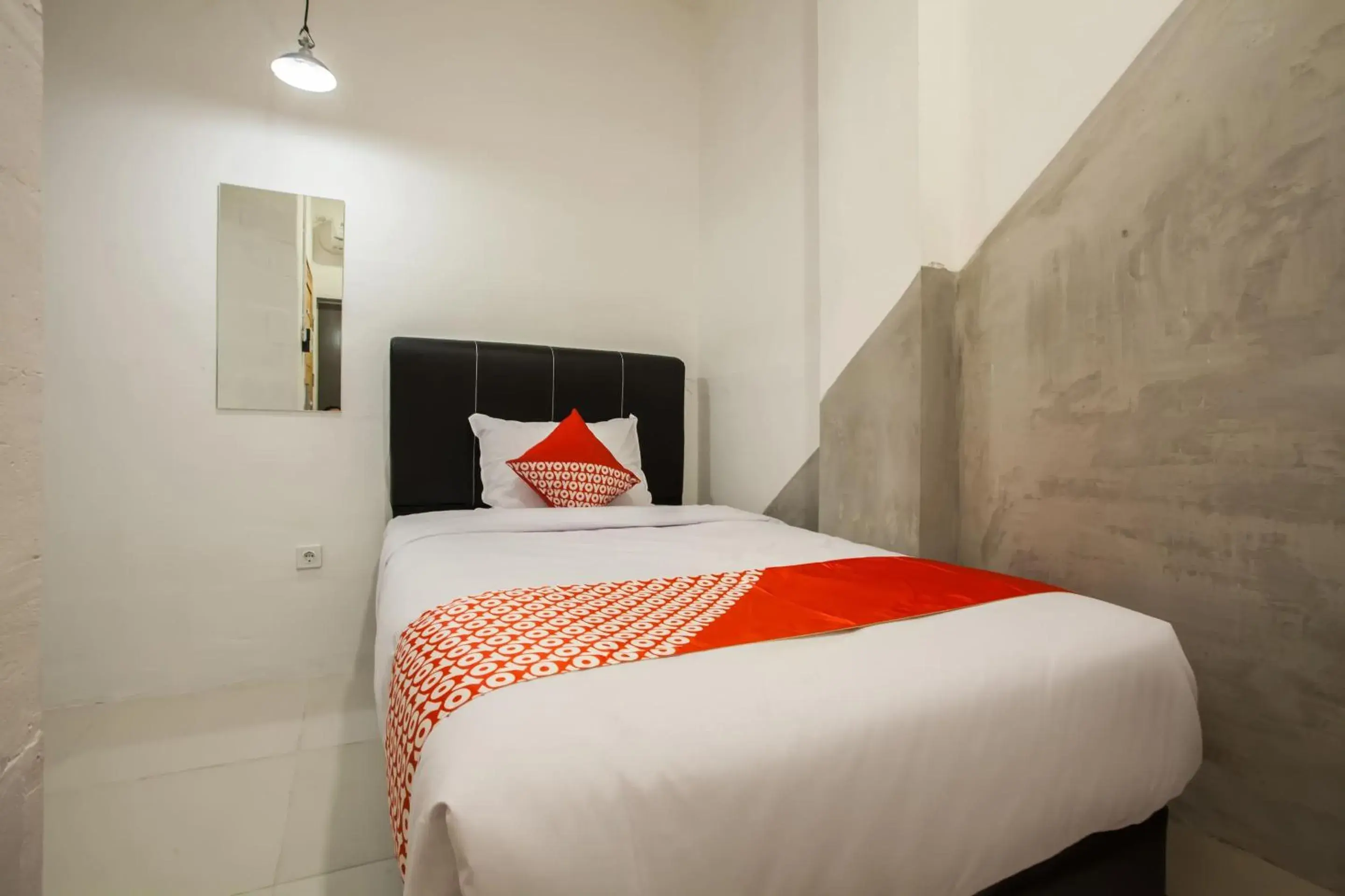 Standard Single Room - single occupancy in Hotel O Mono Guest House Standard Single Room - single occupancy in Hotel O Mono Guest House