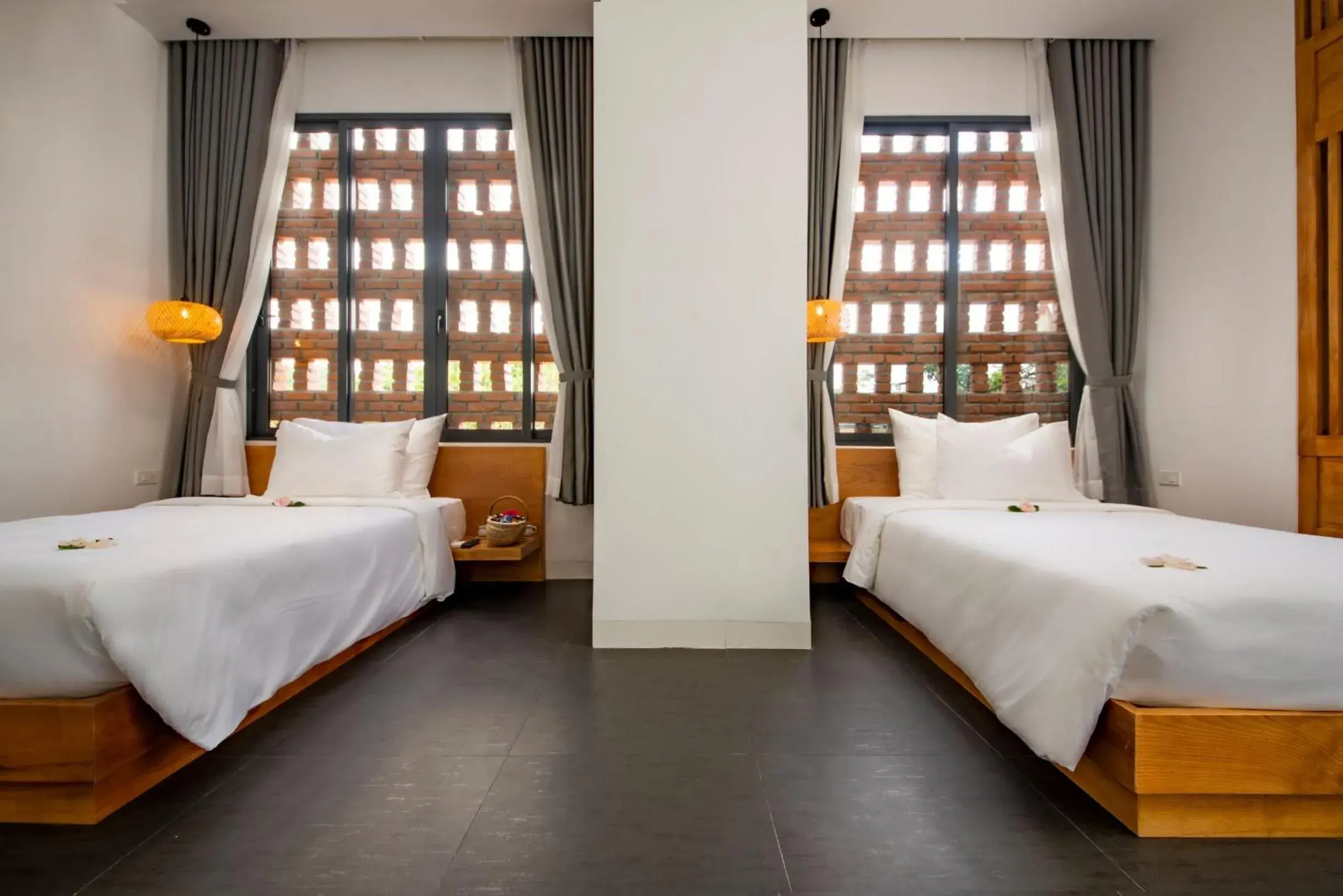 Deluxe Twin Room in The 1993 Homestay Deluxe Twin Room in The 1993 Homestay