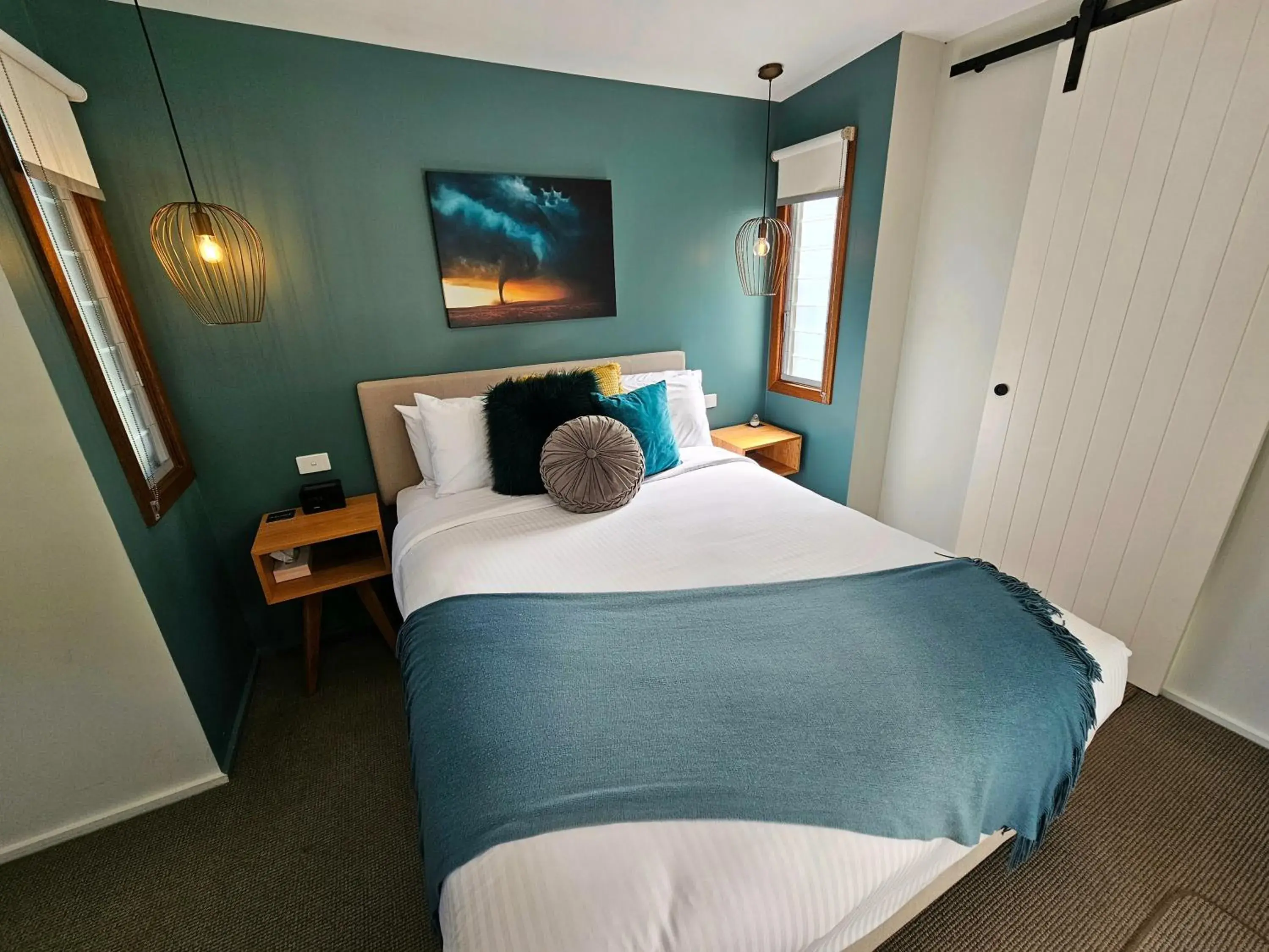 Queen Suite with Spa Bath in Tuckers Lane Boutique Accommodation Queen Suite with Spa Bath in Tuckers Lane Boutique Accommodation