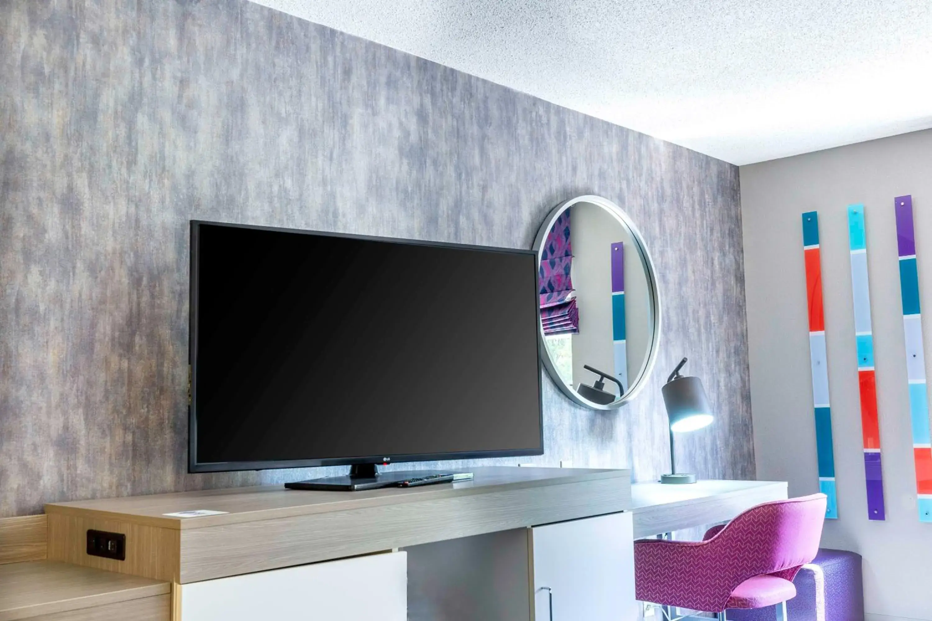 King Studio - Non-Smoking in Hampton Inn East Windsor King Studio - Non-Smoking in Hampton Inn East Windsor