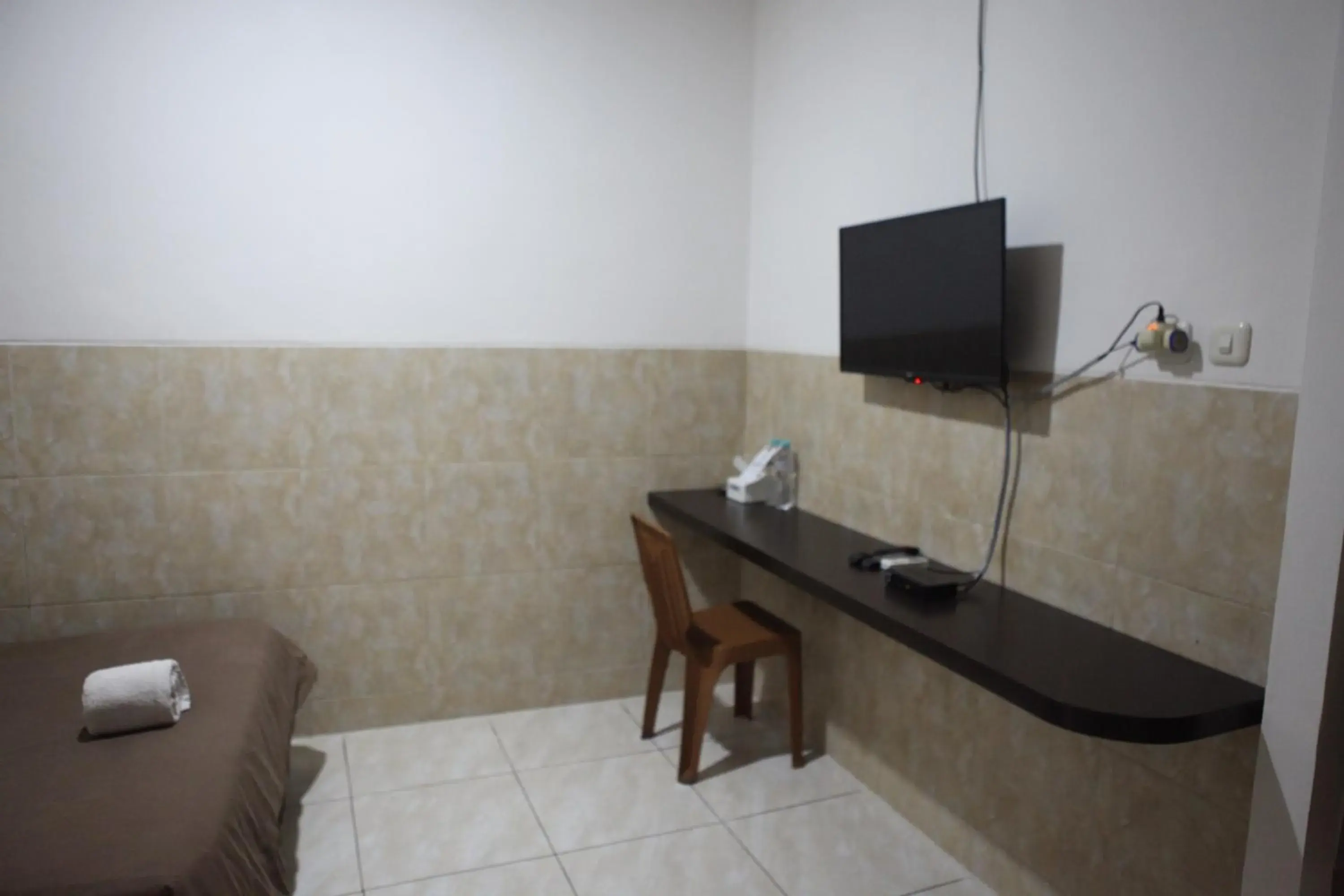 Standard Small Room in Rahayu Hotel Cirebon Standard Small Room in Rahayu Hotel Cirebon