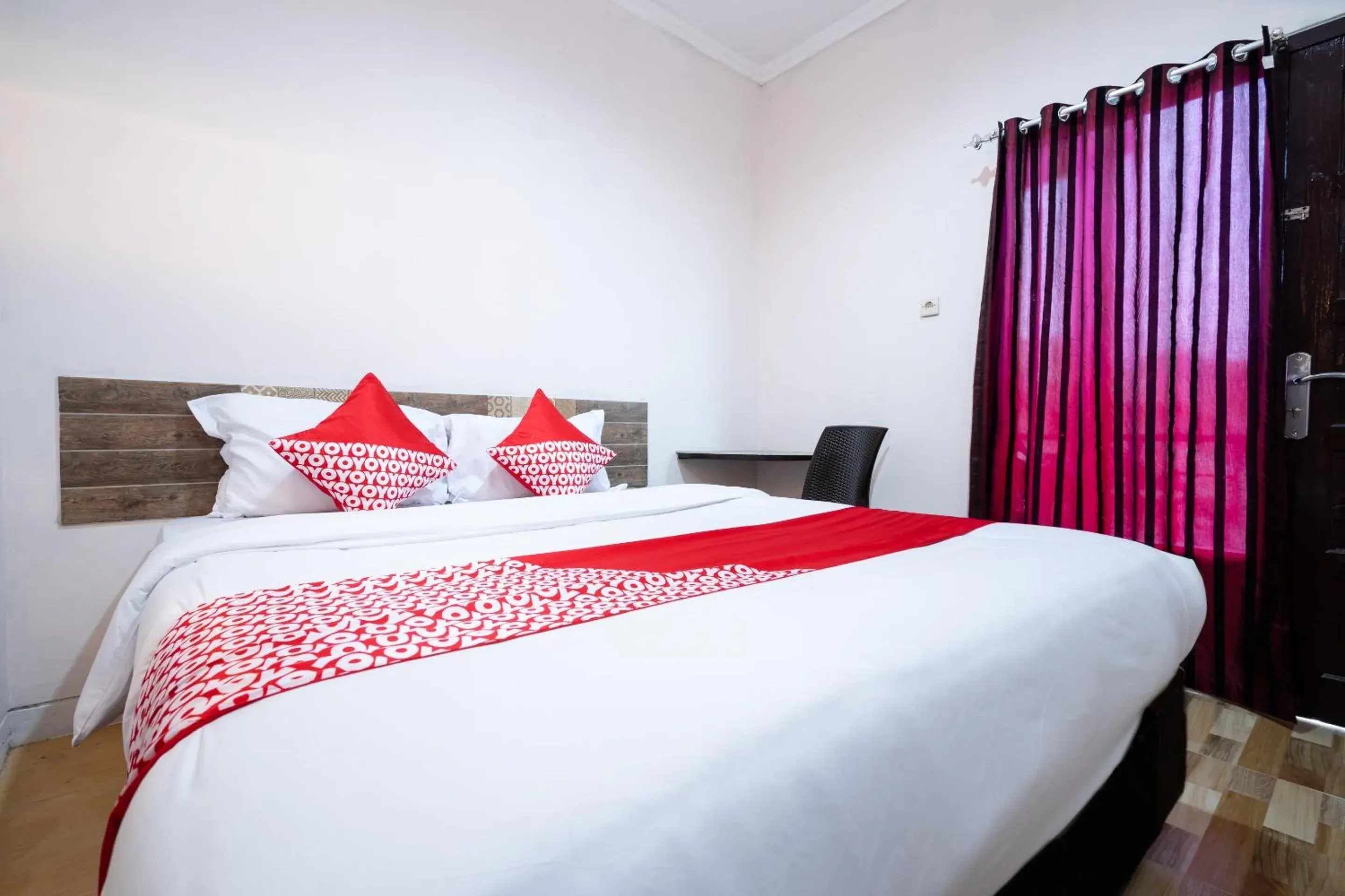 Standard Double Room in Hotel O Art Guest House Syariah Standard Double Room in Hotel O Art Guest House Syariah