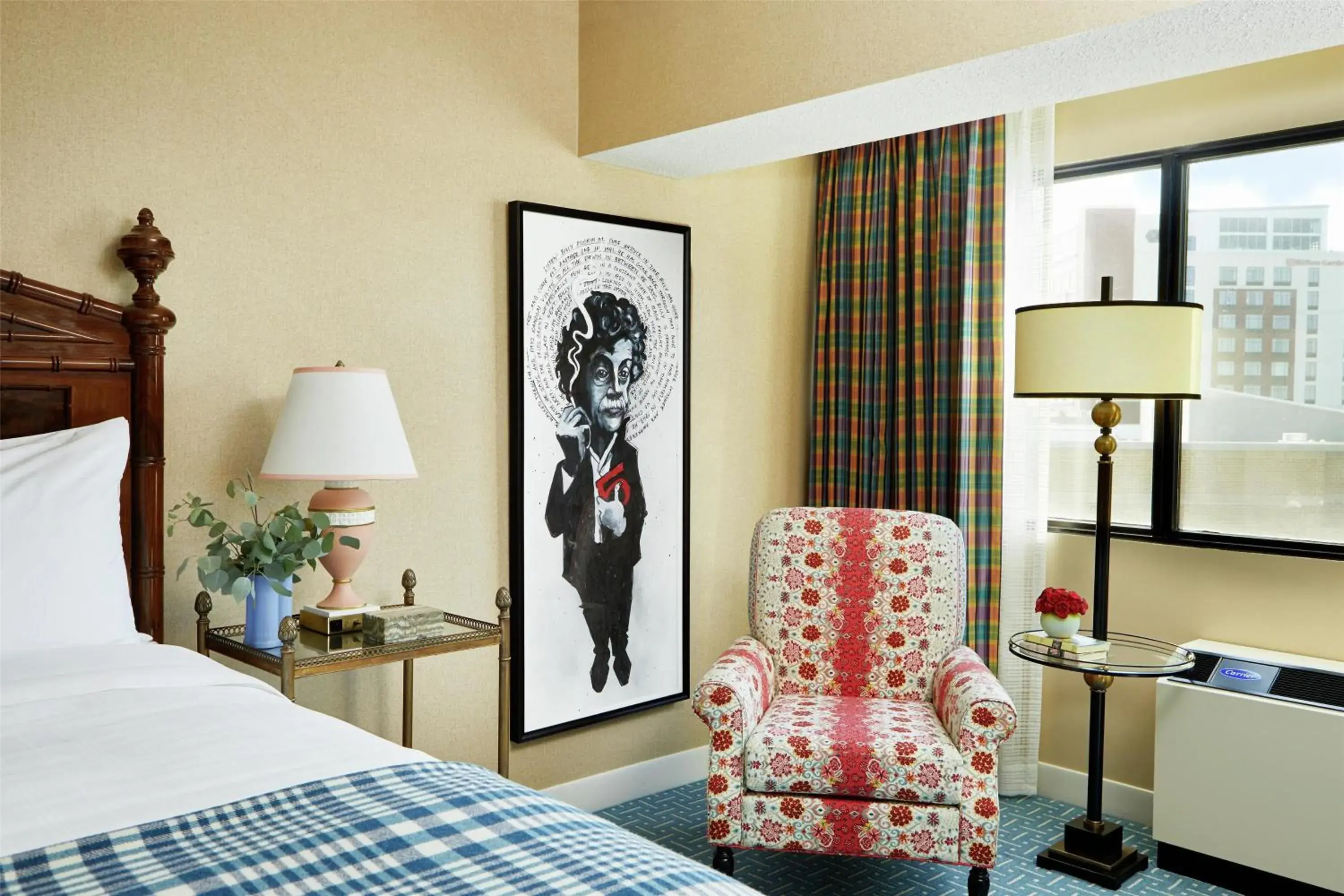 Graduate King Room in Graduate by Hilton Iowa City Graduate King Room in Graduate by Hilton Iowa City