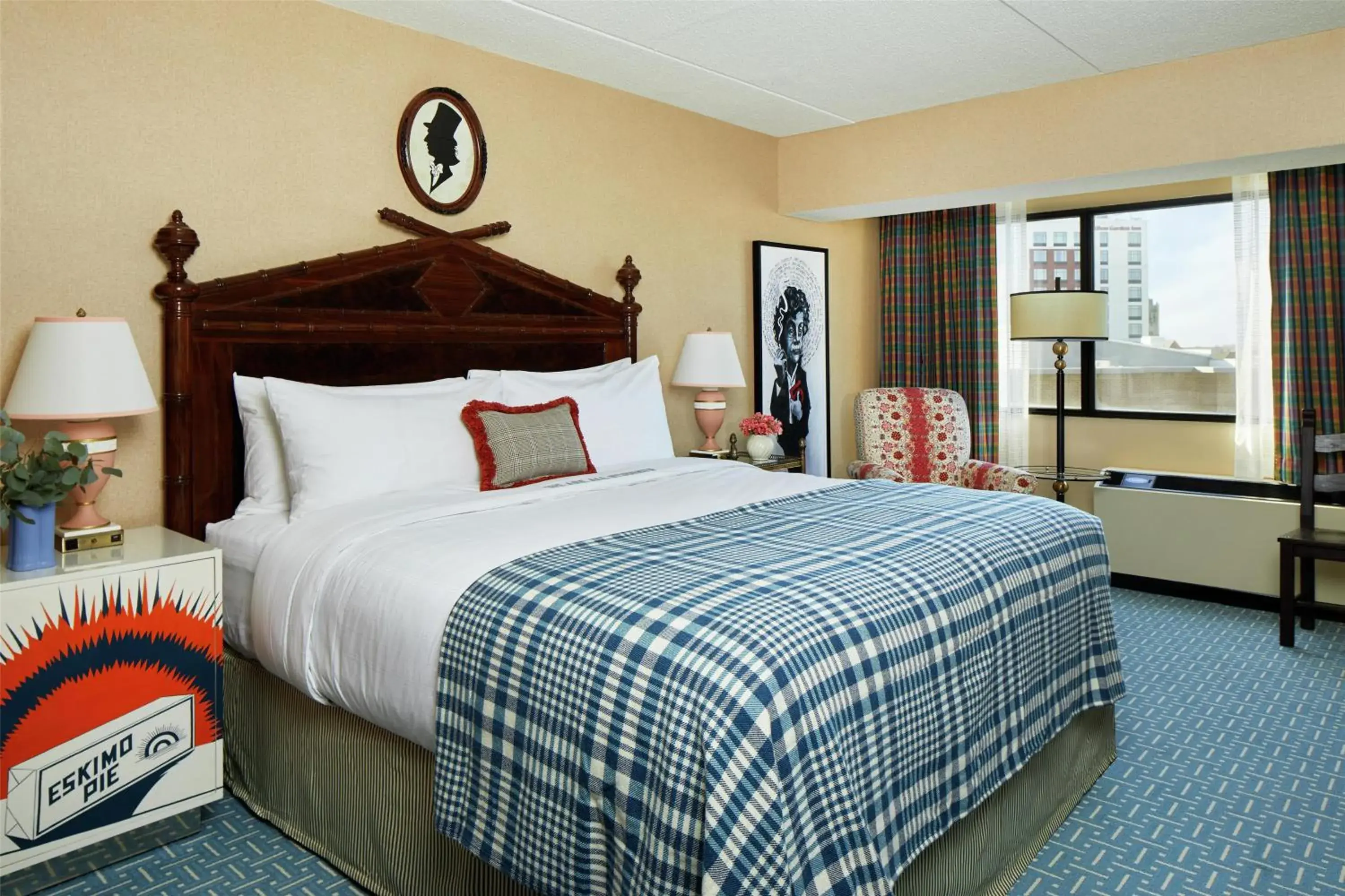 Graduate King Room with Roll-In Shower - Mobility Accessible in Graduate by Hilton Iowa City Graduate King Room with Roll-In Shower - Mobility Accessible in Graduate by Hilton Iowa City