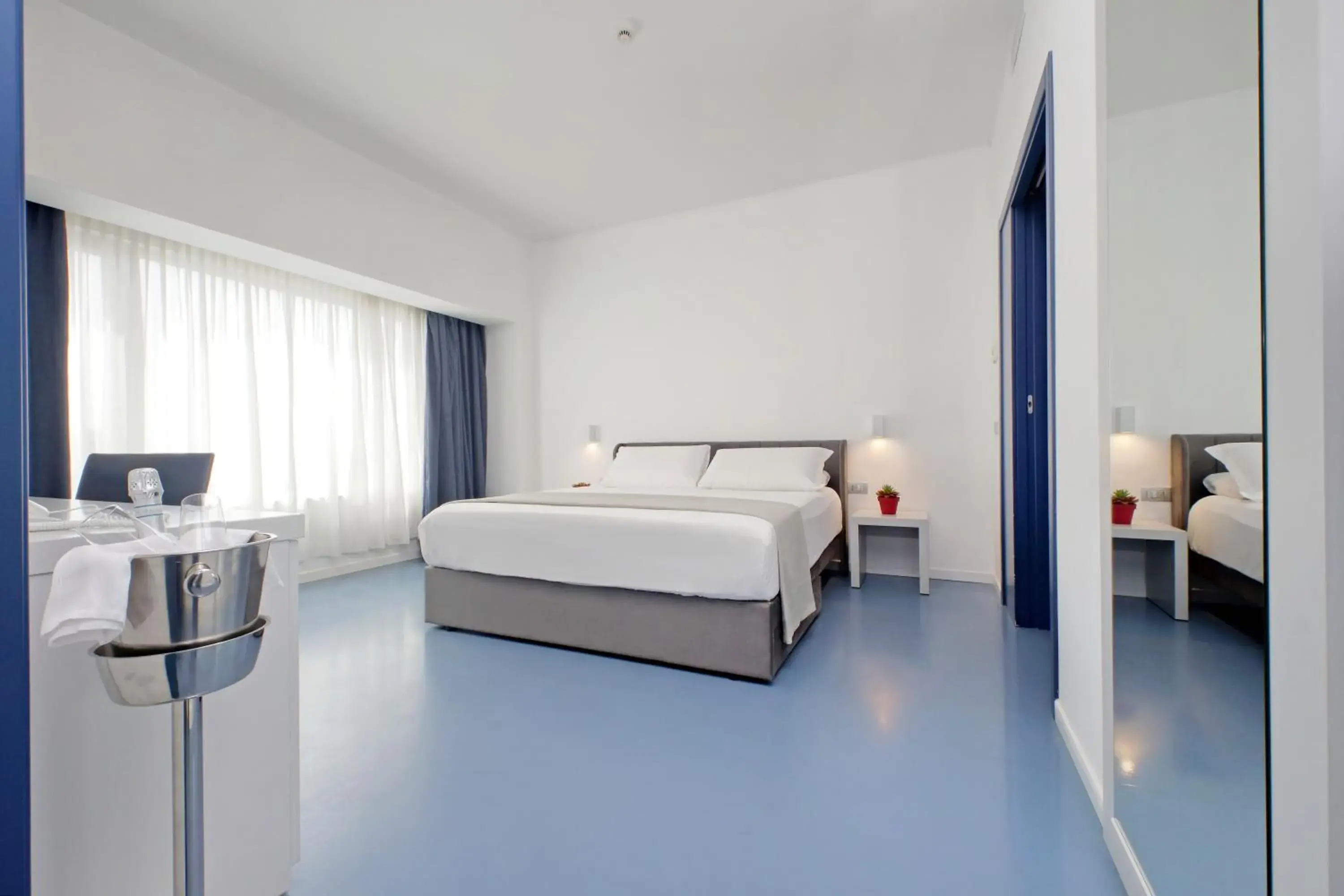 Deluxe Double or Twin Room in Hotel Poseidon Deluxe Double or Twin Room in Hotel Poseidon