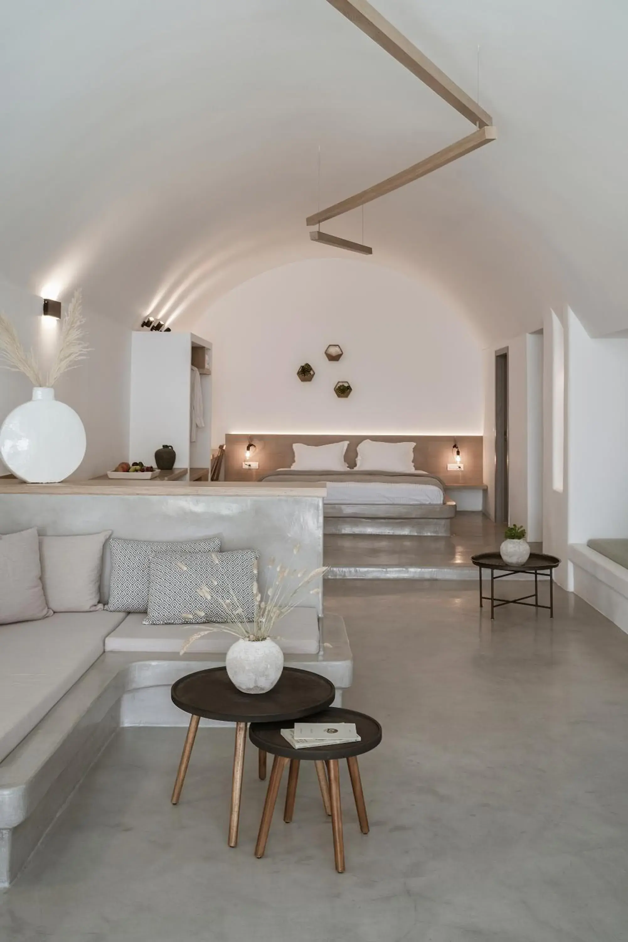 Infinity Residences with Outdoor Hot Tub in Coco-Mat Hotel Santorini Infinity Residences with Outdoor Hot Tub in Coco-Mat Hotel Santorini