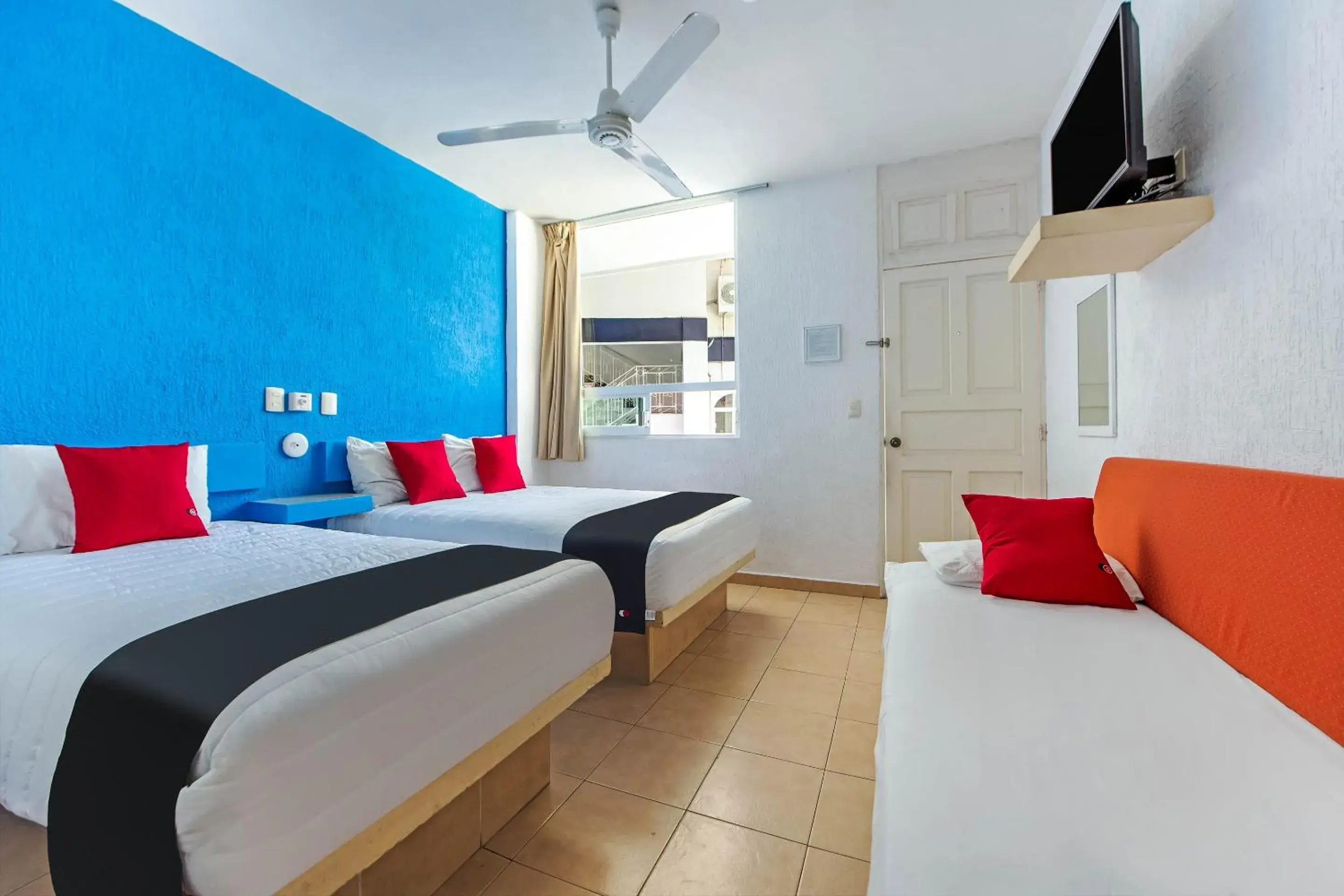 Standard Quadruple in Capital O Hotel El Mejicano, Acapulco Standard Quadruple in Capital O Hotel El Mejicano, Acapulco