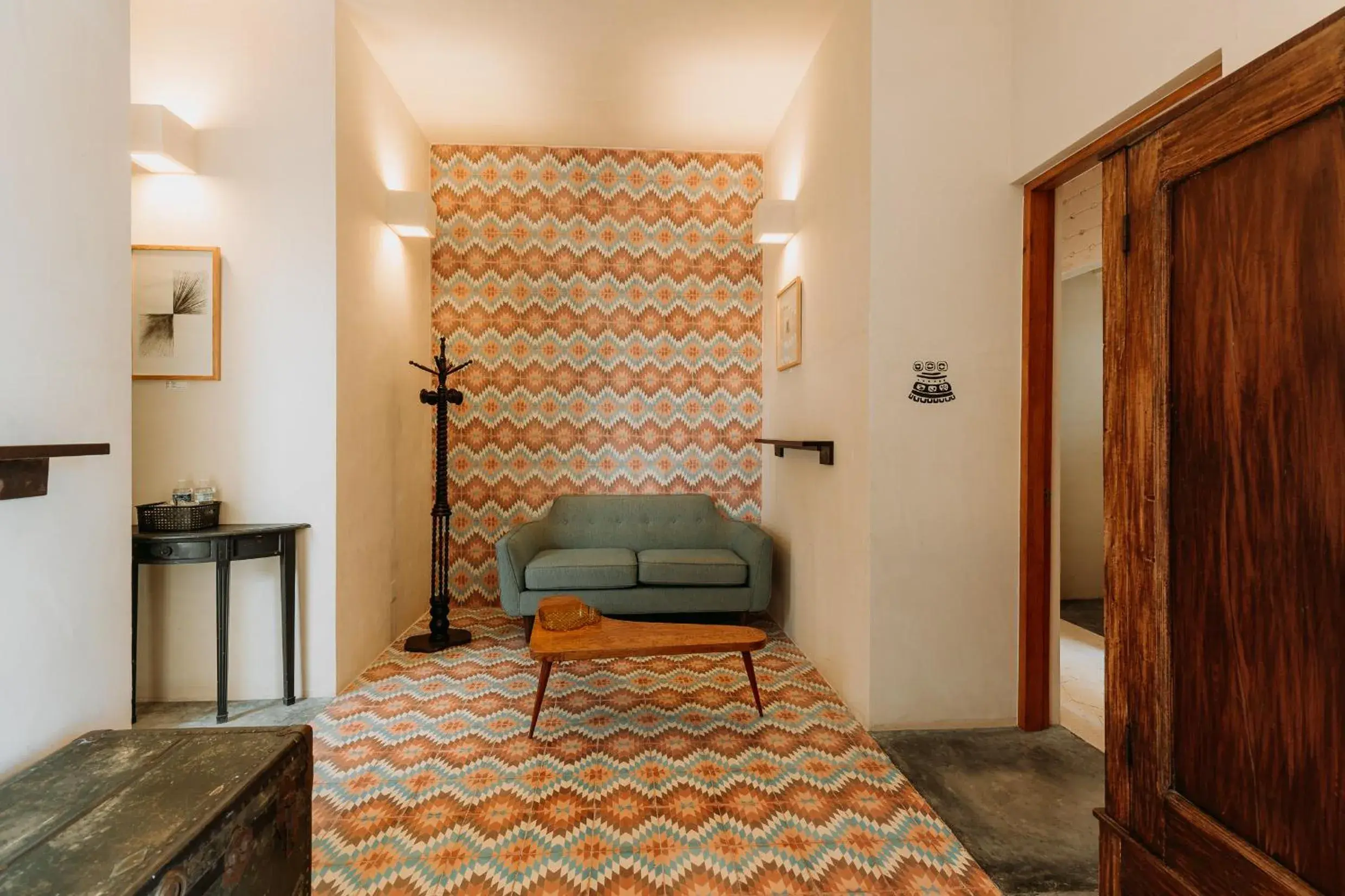 Junior Suite with Private Terrace in Waye Valladolid Centro - Sustainable, Authentic Experiences & Pet Friendly Boutique Hotel Junior Suite with Private Terrace in Waye Valladolid Centro - Sustainable, Authentic Experiences & Pet Friendly Boutique Hotel