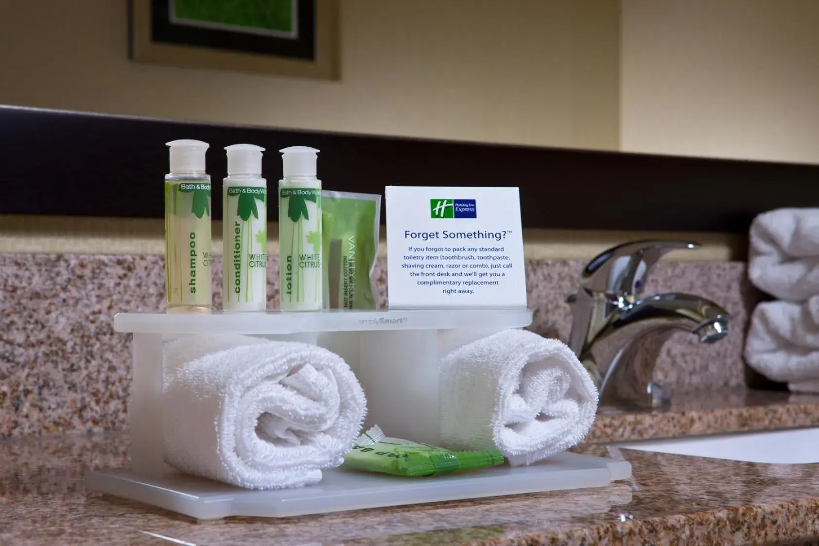 Standard Queen Room in Holiday Inn Express Hotel & Suites Saginaw by IHG Standard Queen Room in Holiday Inn Express Hotel & Suites Saginaw by IHG