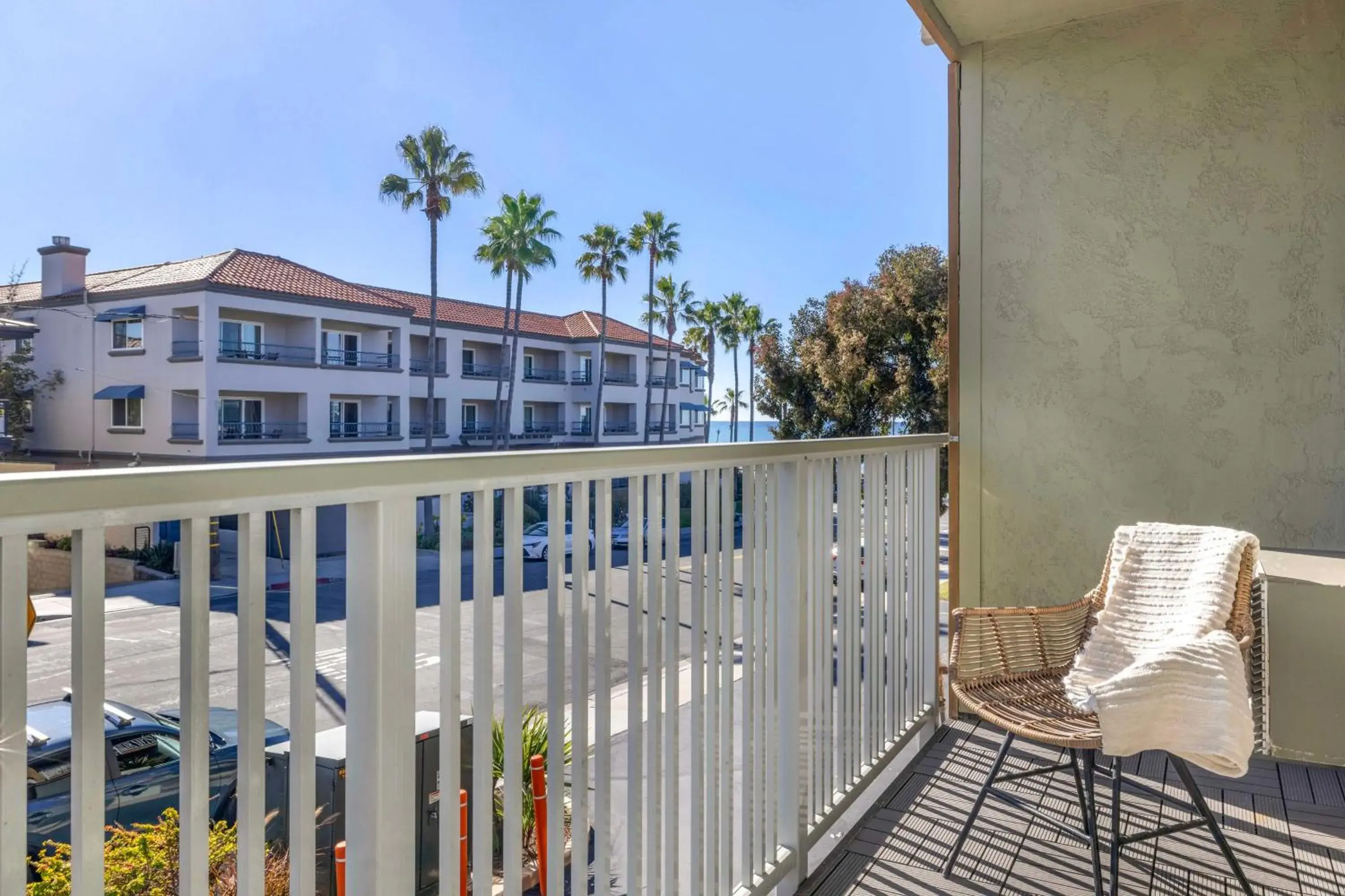 King Room with Partial Ocean View and Balcony - Non-Smoking in Best Western Plus Beach View Lodge Carlsbad King Room with Partial Ocean View and Balcony - Non-Smoking in Best Western Plus Beach View Lodge Carlsbad