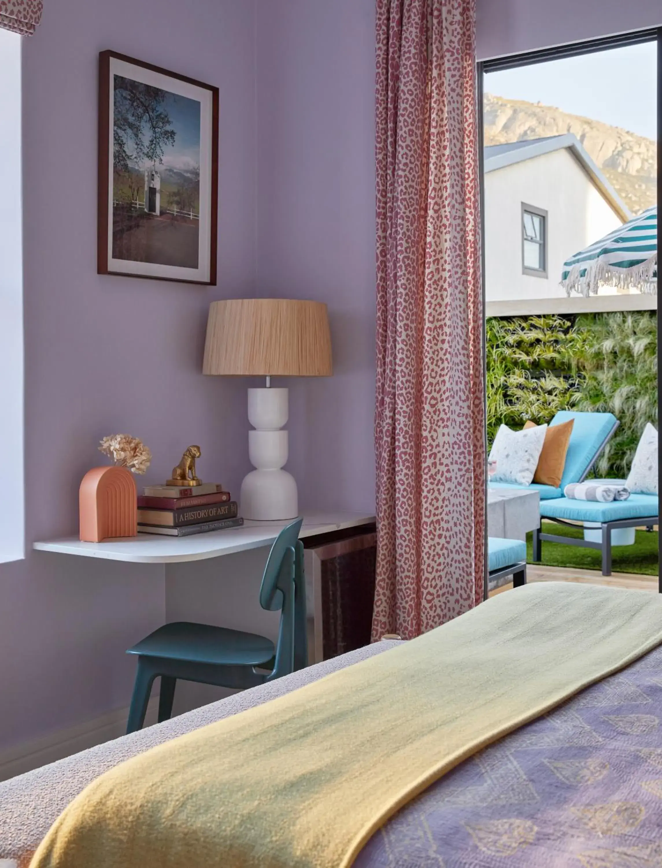 Deluxe Room in Pineapple House Boutique Hotel Deluxe Room in Pineapple House Boutique Hotel