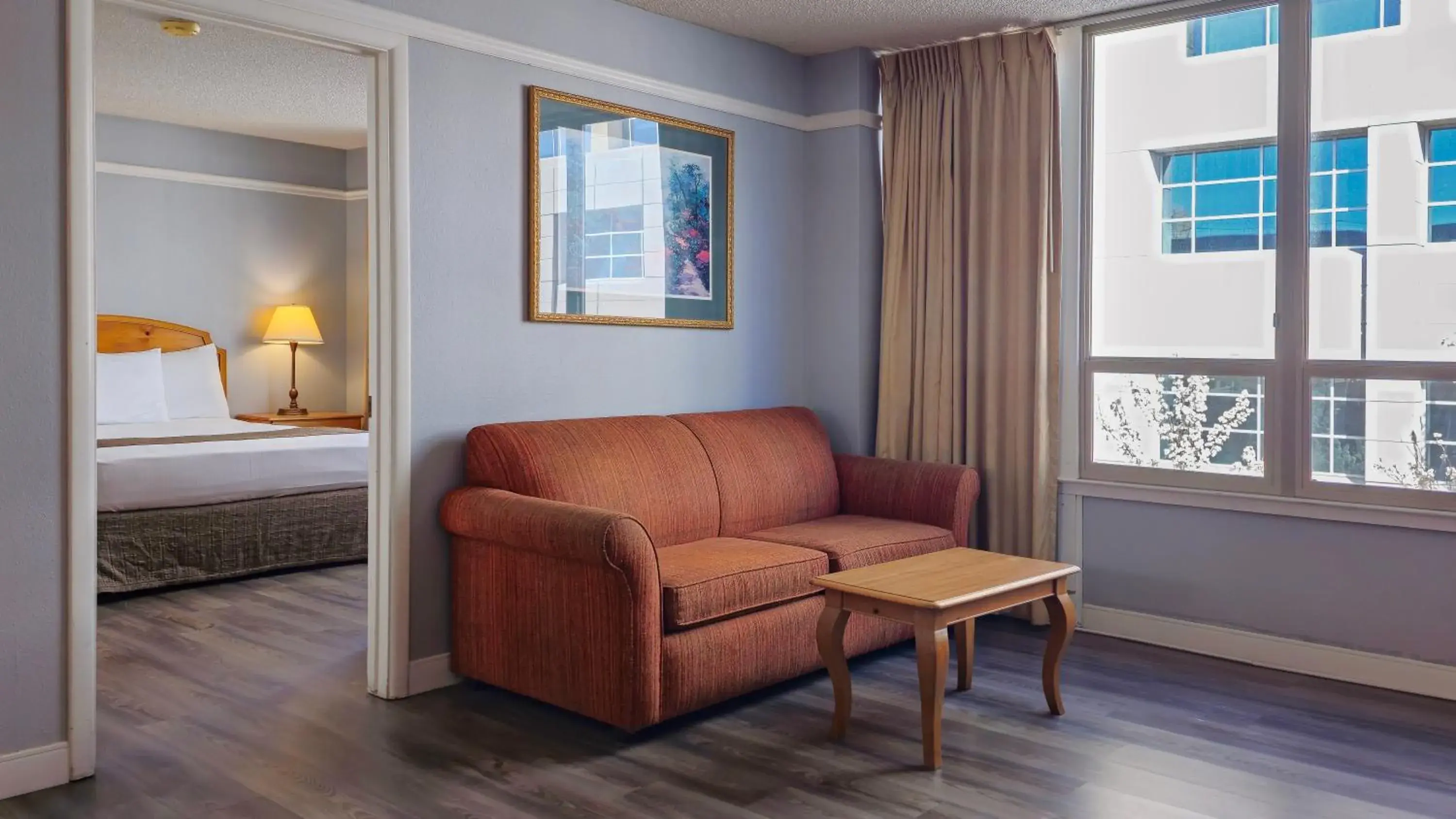 Deluxe Queen Suite in Legacy Vacation Resorts - Reno Deluxe Queen Suite in Legacy Vacation Resorts - Reno