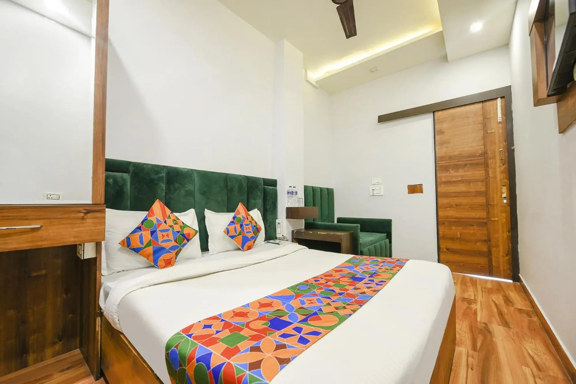 Deluxe Room - single occupancy in FabExpress 56 Amritsar Deluxe Room - single occupancy in FabExpress 56 Amritsar