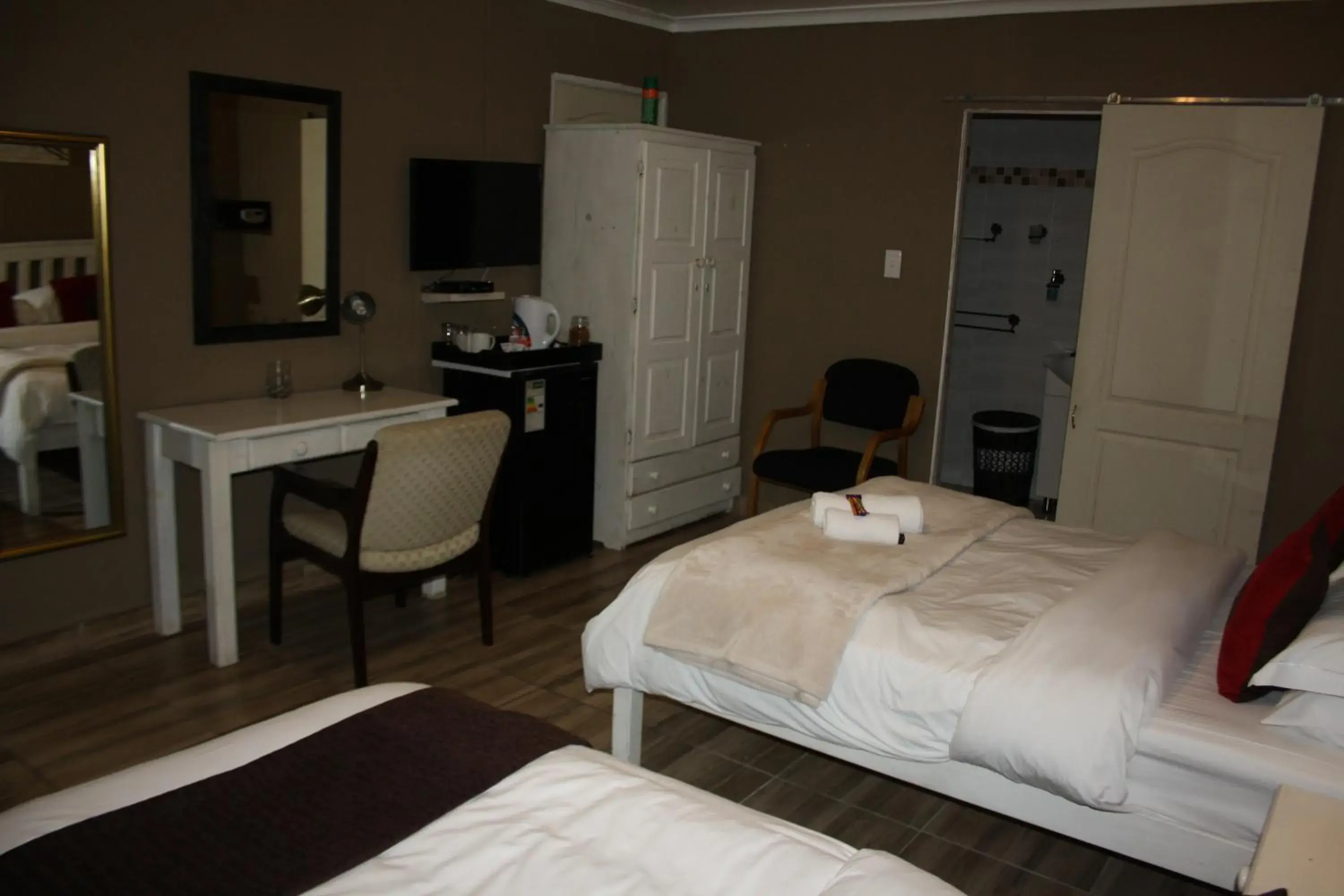 Deluxe Room (2 Adults + 1 Child) in The Vinelands on Alpha Guest House Deluxe Room (2 Adults + 1 Child) in The Vinelands on Alpha Guest House