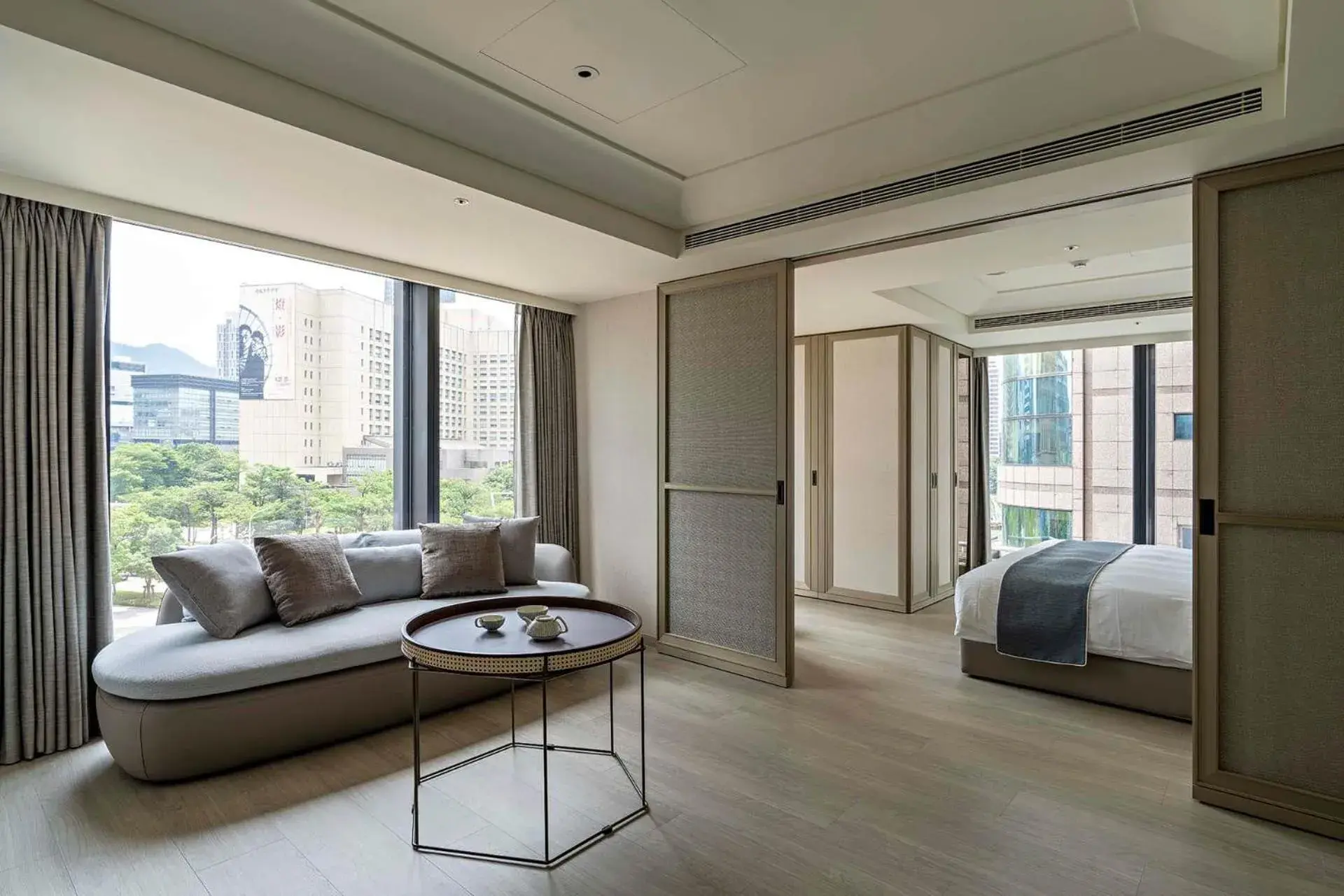 Suite with City View in Hanns House Suite with City View in Hanns House