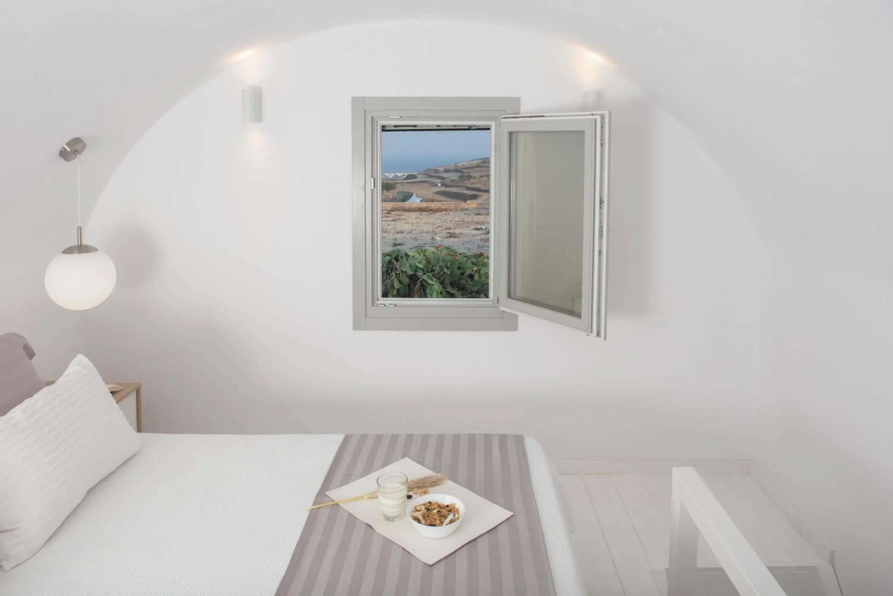 Standard Apartment in White Orchid Suites Standard Apartment in White Orchid Suites