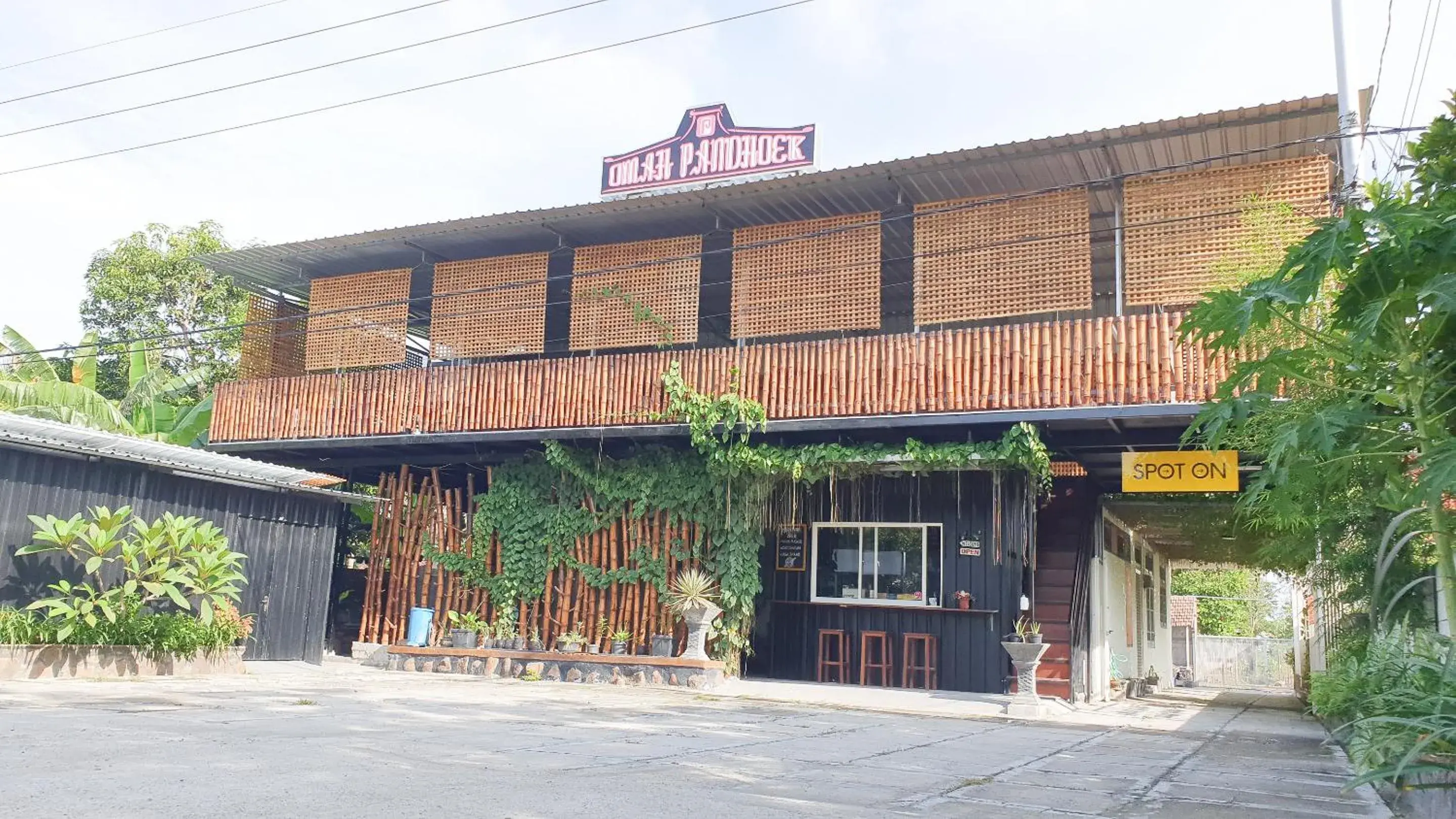 Omah Pandhoek Family Syariah by Stayku Omah Pandhoek Family Syariah by Stayku