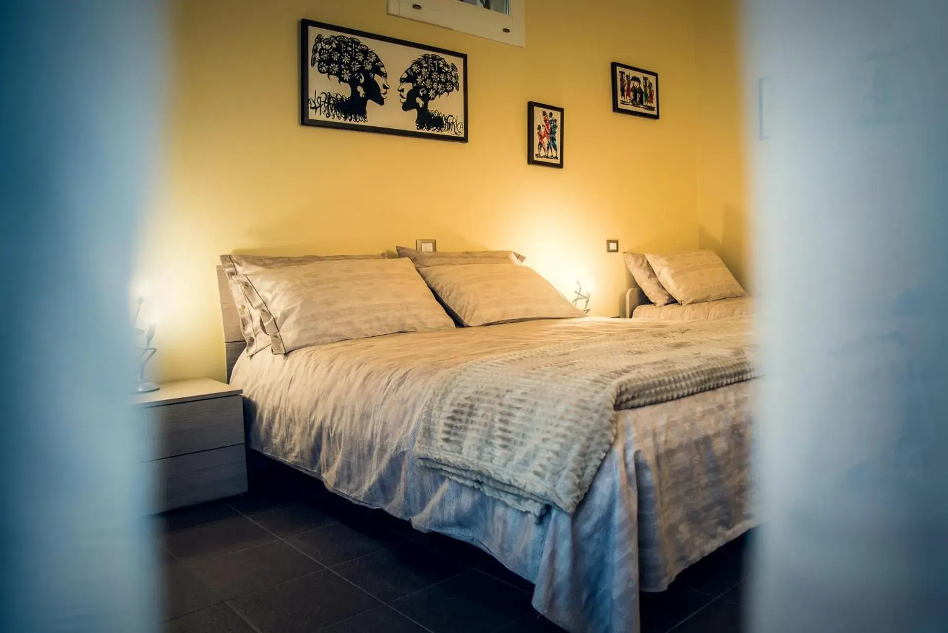 Double Room with Extra Bed in Villa-Alta Double Room with Extra Bed in Villa-Alta