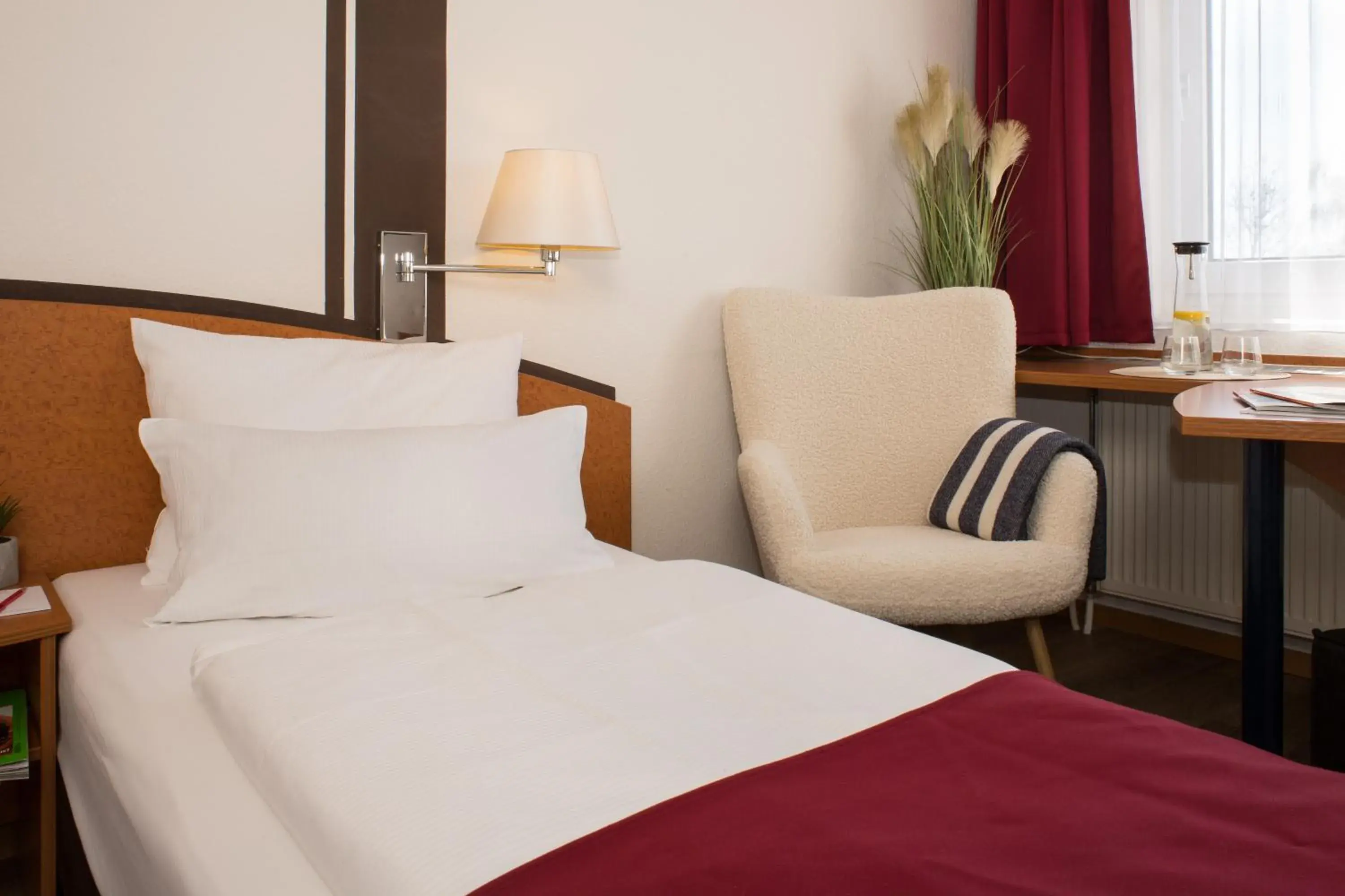 Standard Double Room in Mühlenhotel Halle-Leipzig Standard Double Room in Mühlenhotel Halle-Leipzig