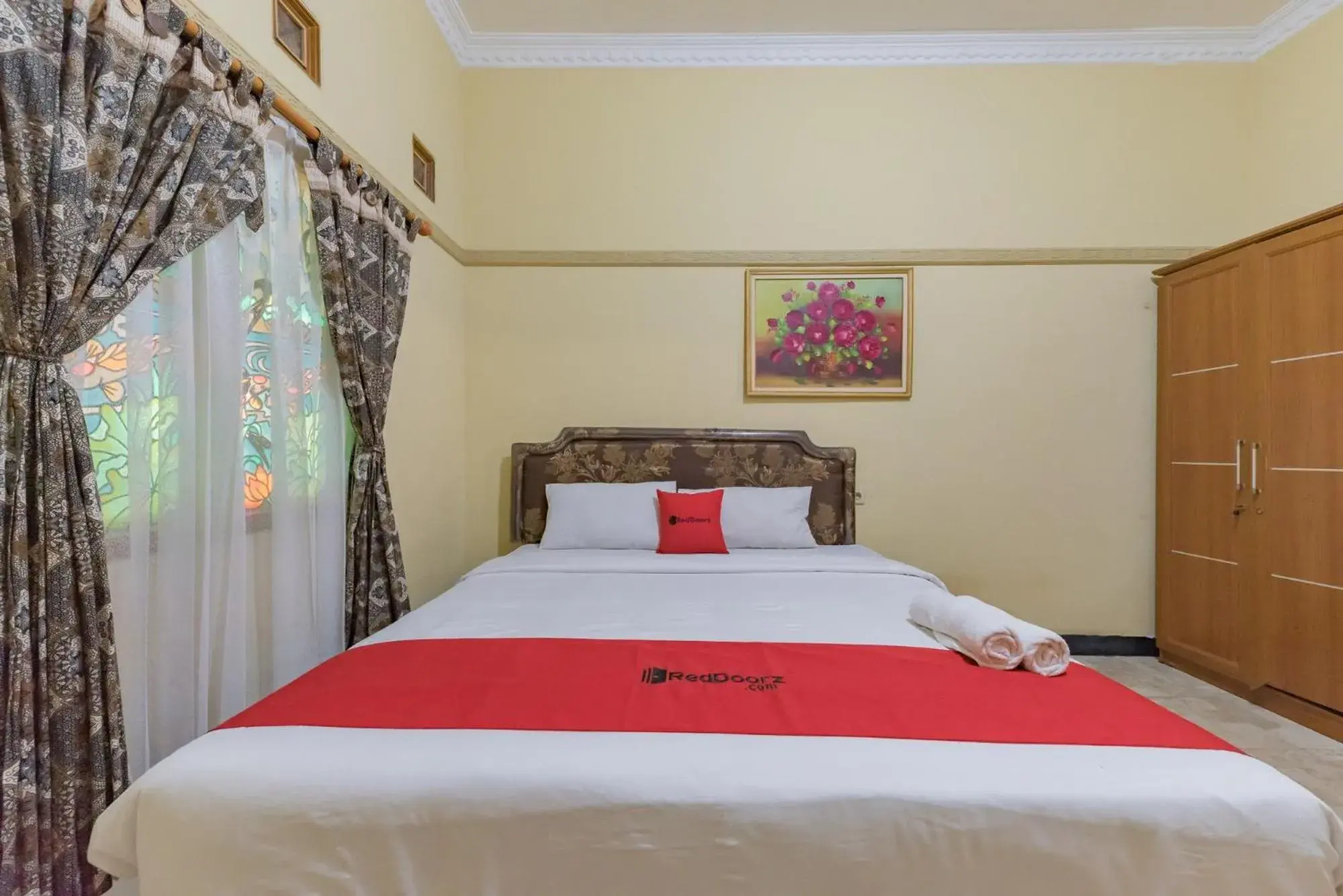 RedDoorz Syariah at Bumi Eyang Enin Homestay Tasikmalaya RedDoorz Syariah at Bumi Eyang Enin Homestay Tasikmalaya