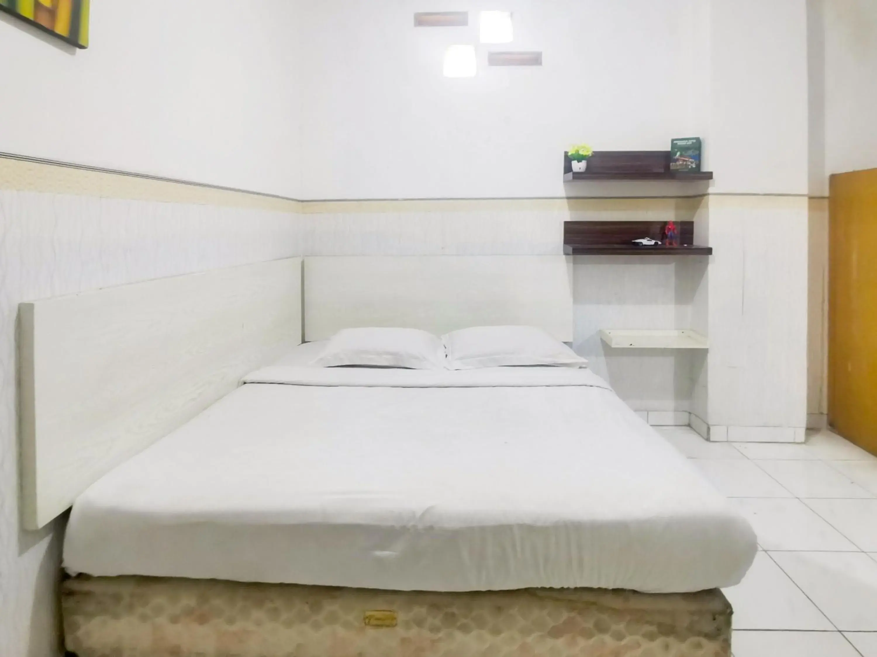 Suite in Kartini Residence RedPartner Suite in Kartini Residence RedPartner