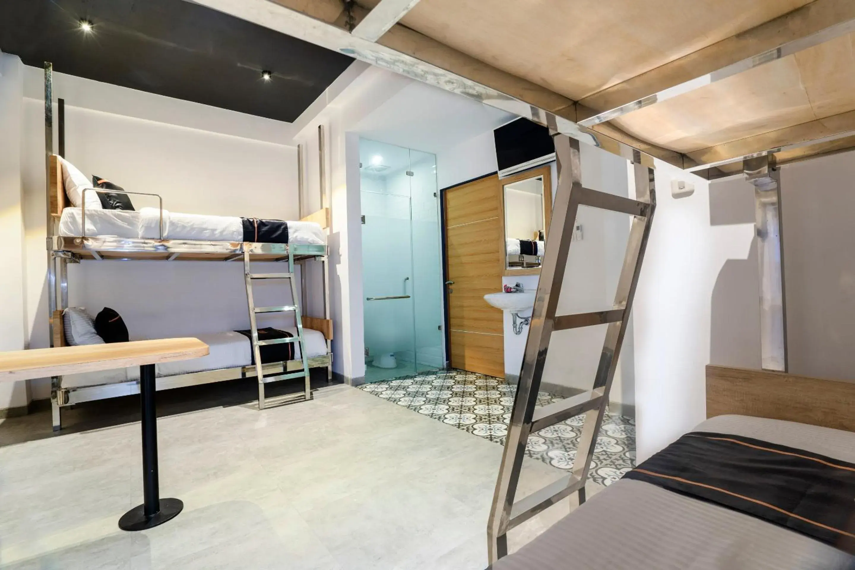 Deluxe Family Room in Collection O 2627 Ratamya Co-living Deluxe Family Room in Collection O 2627 Ratamya Co-living