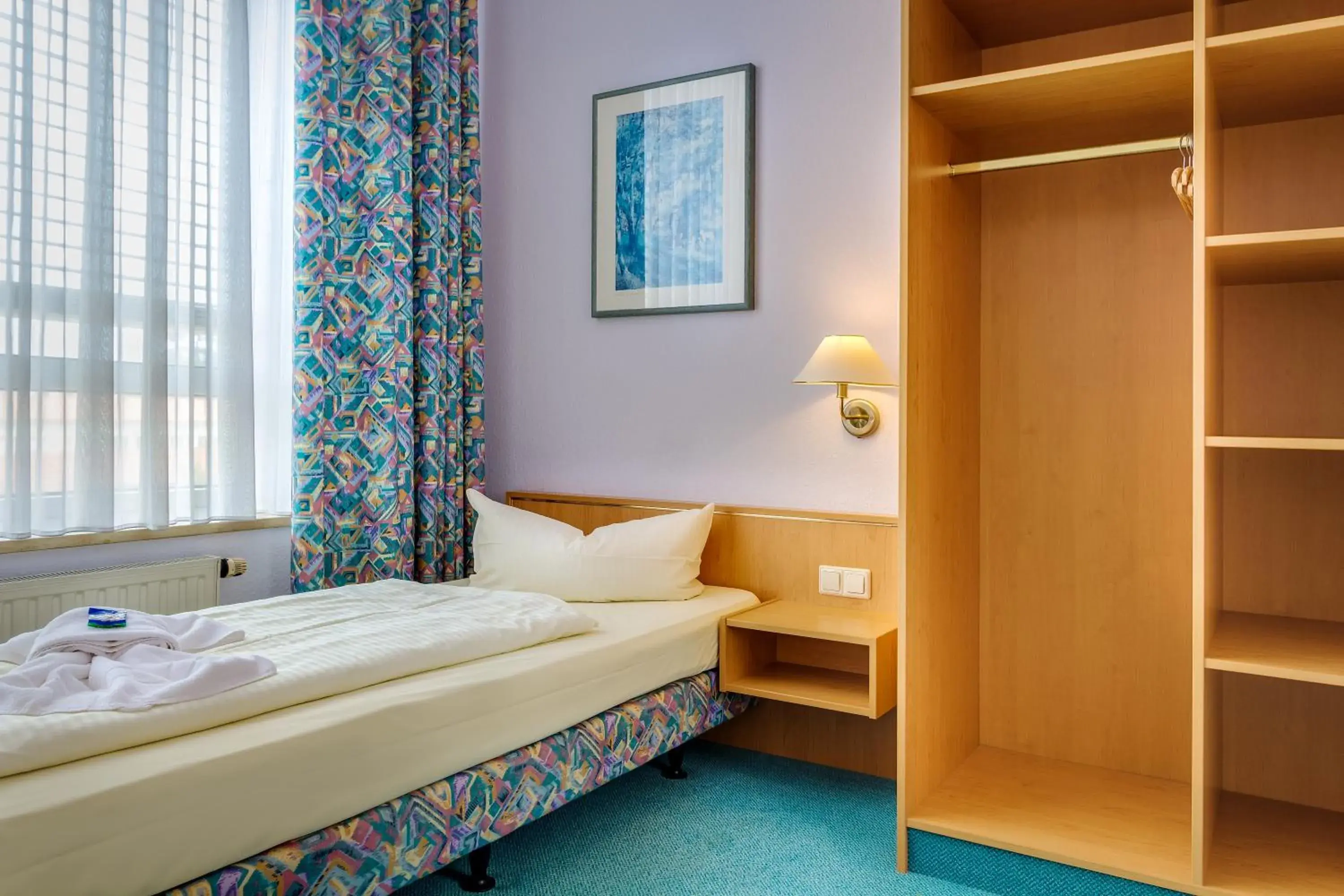 Single Room - single occupancy in Hotel Alte Klavierfabrik Meißen Single Room - single occupancy in Hotel Alte Klavierfabrik Meißen