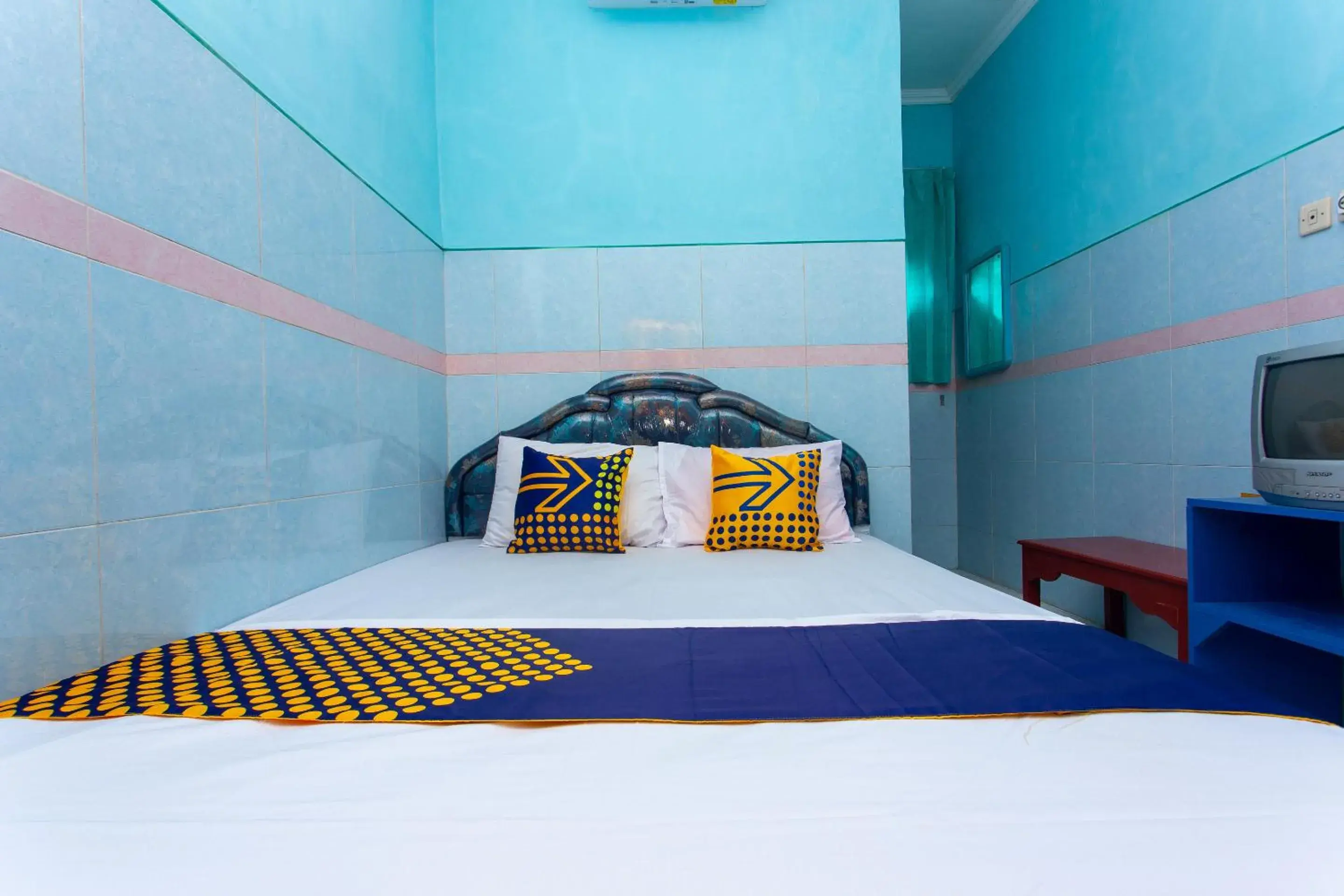 Double Room in SPOT ON 2871 Hotel Budi Double Room in SPOT ON 2871 Hotel Budi
