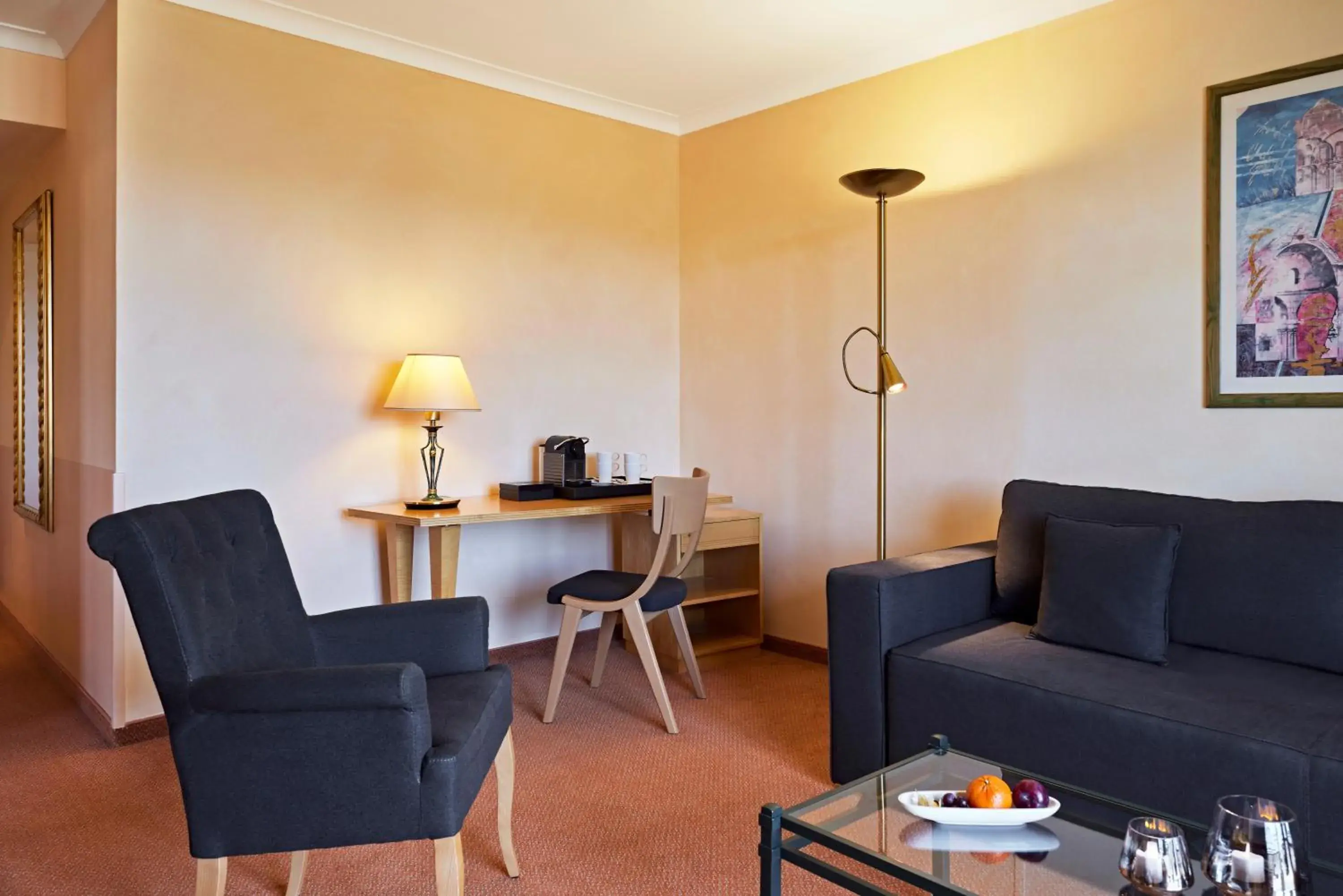 Two-Bedroom Suite with Balcony in Lindner Hotel Wiesensee Two-Bedroom Suite with Balcony in Lindner Hotel Wiesensee