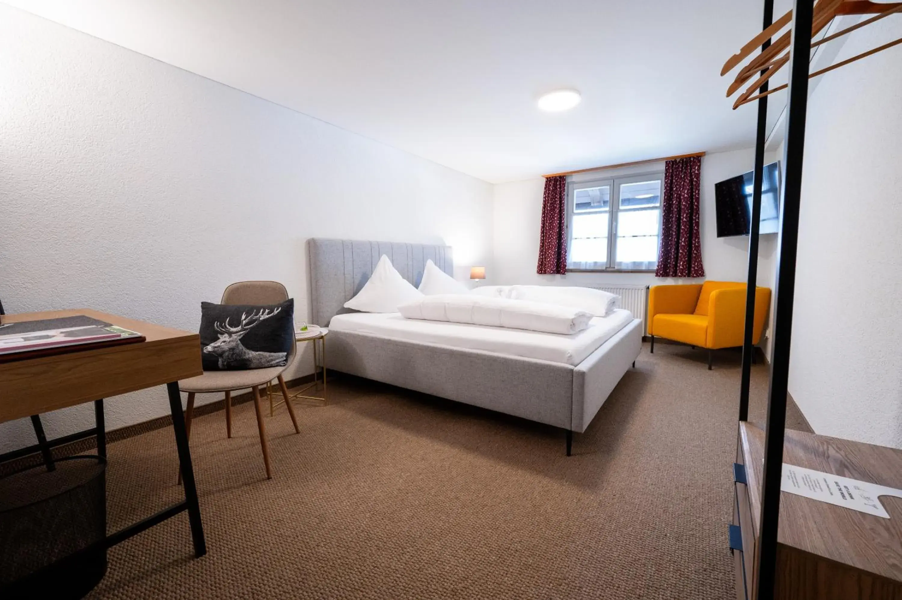 Double Room with Private Bathroom - single occupancy in Gasthaus Rössle Double Room with Private Bathroom - single occupancy in Gasthaus Rössle