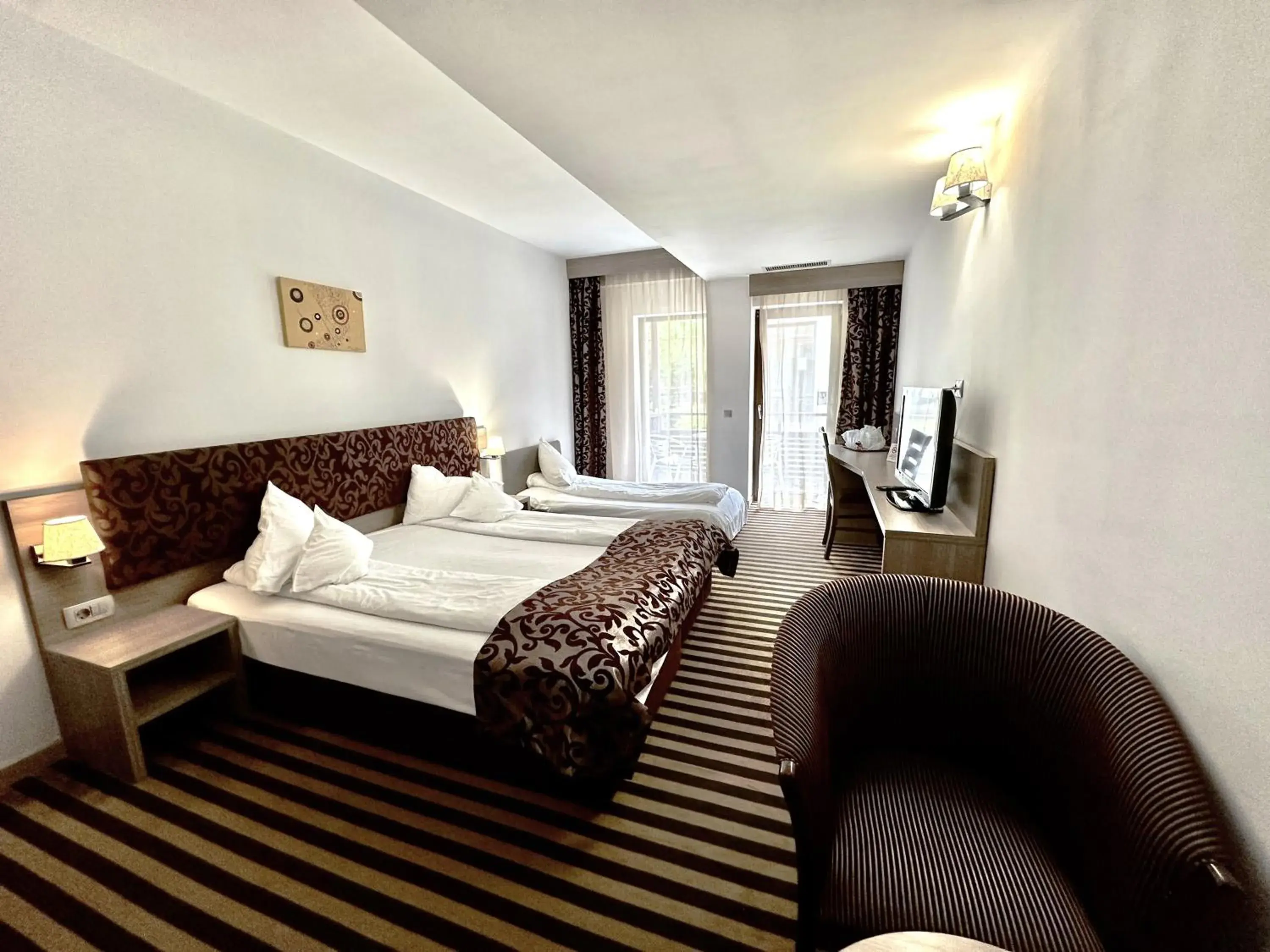 Deluxe Double or Twin Room with Pool Access in Hotel TISA Deluxe Double or Twin Room with Pool Access in Hotel TISA