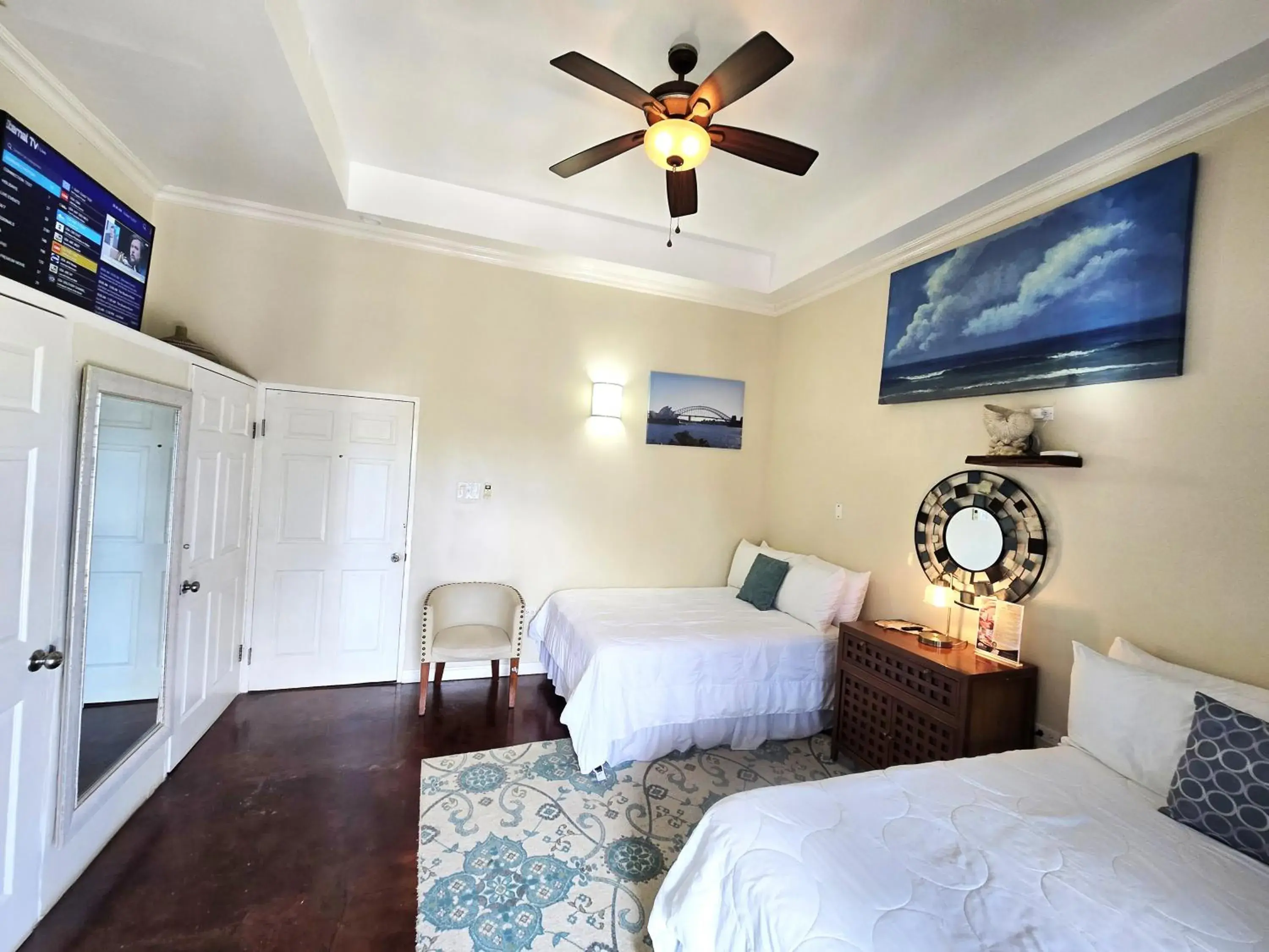 Double Room with Pool View in Blue Paloma Bed & Breakfast Double Room with Pool View in Blue Paloma Bed & Breakfast