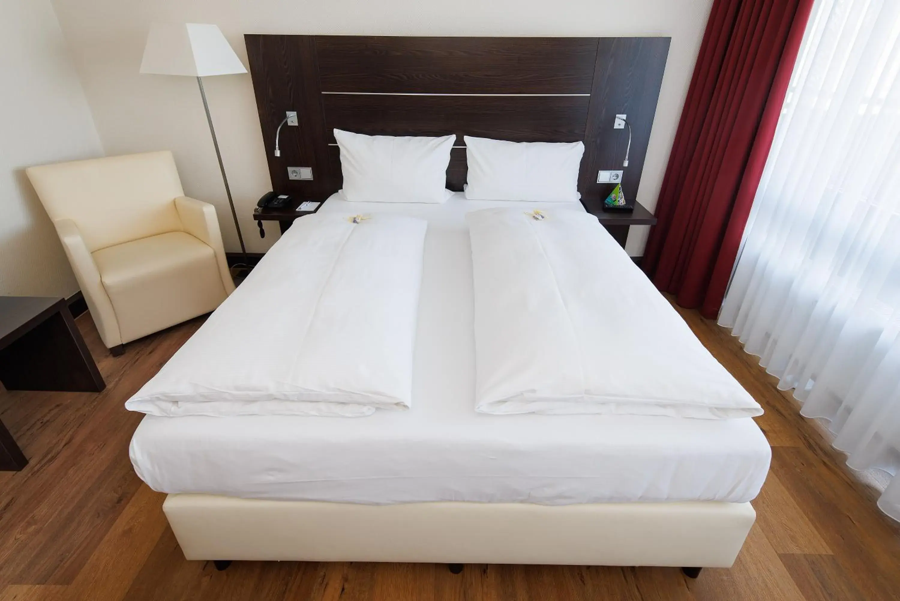 Comfort Double Room with City View - single occupancy in Hotel Rheingarten Comfort Double Room with City View - single occupancy in Hotel Rheingarten