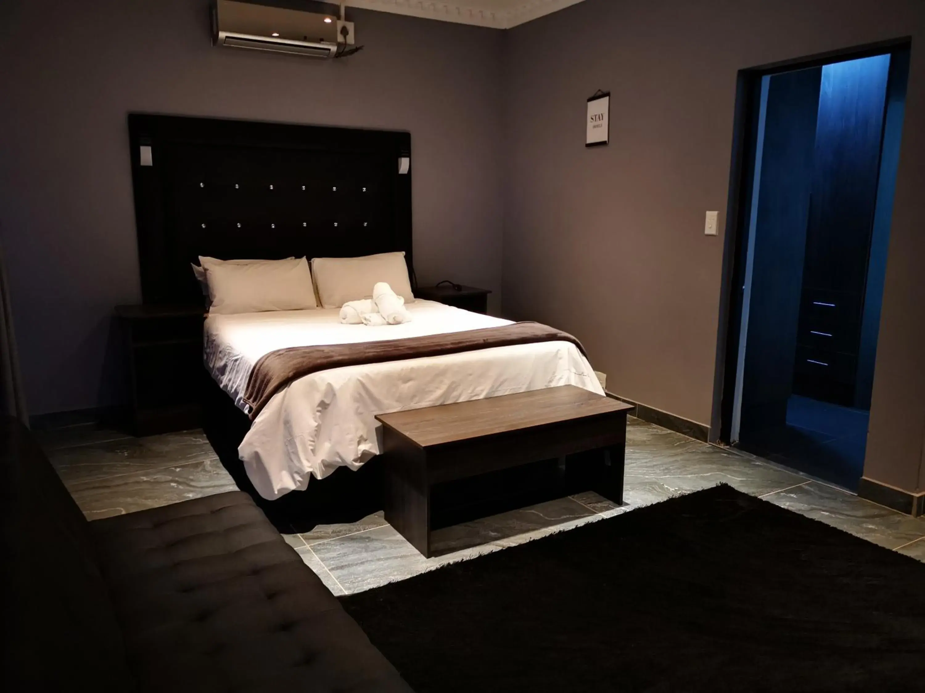 Deluxe Queen Room in Green Olive Panorama Deluxe Queen Room in Green Olive Panorama