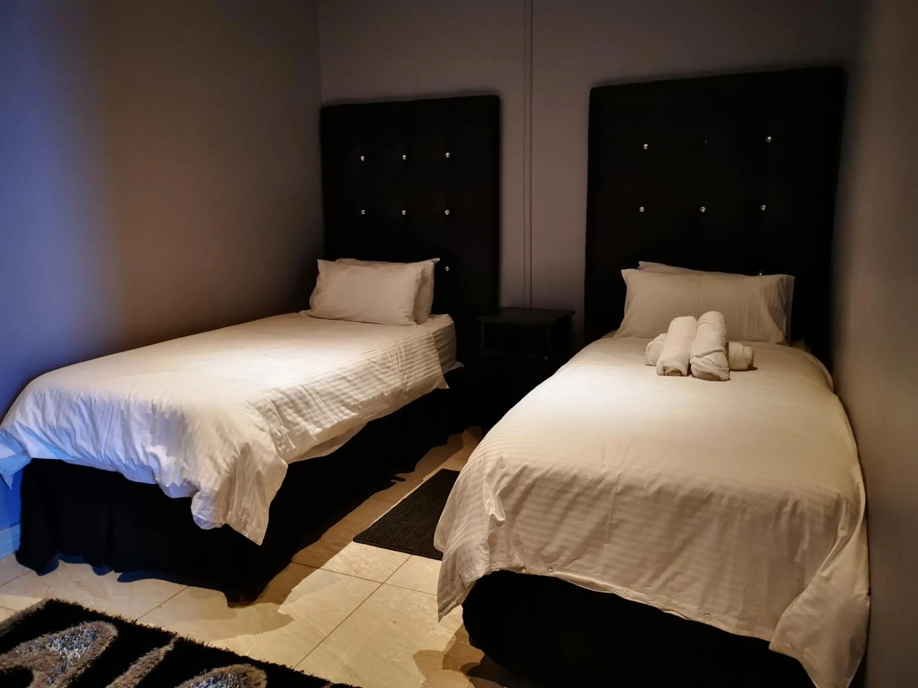 Deluxe Twin Room in Green Olive Panorama Deluxe Twin Room in Green Olive Panorama