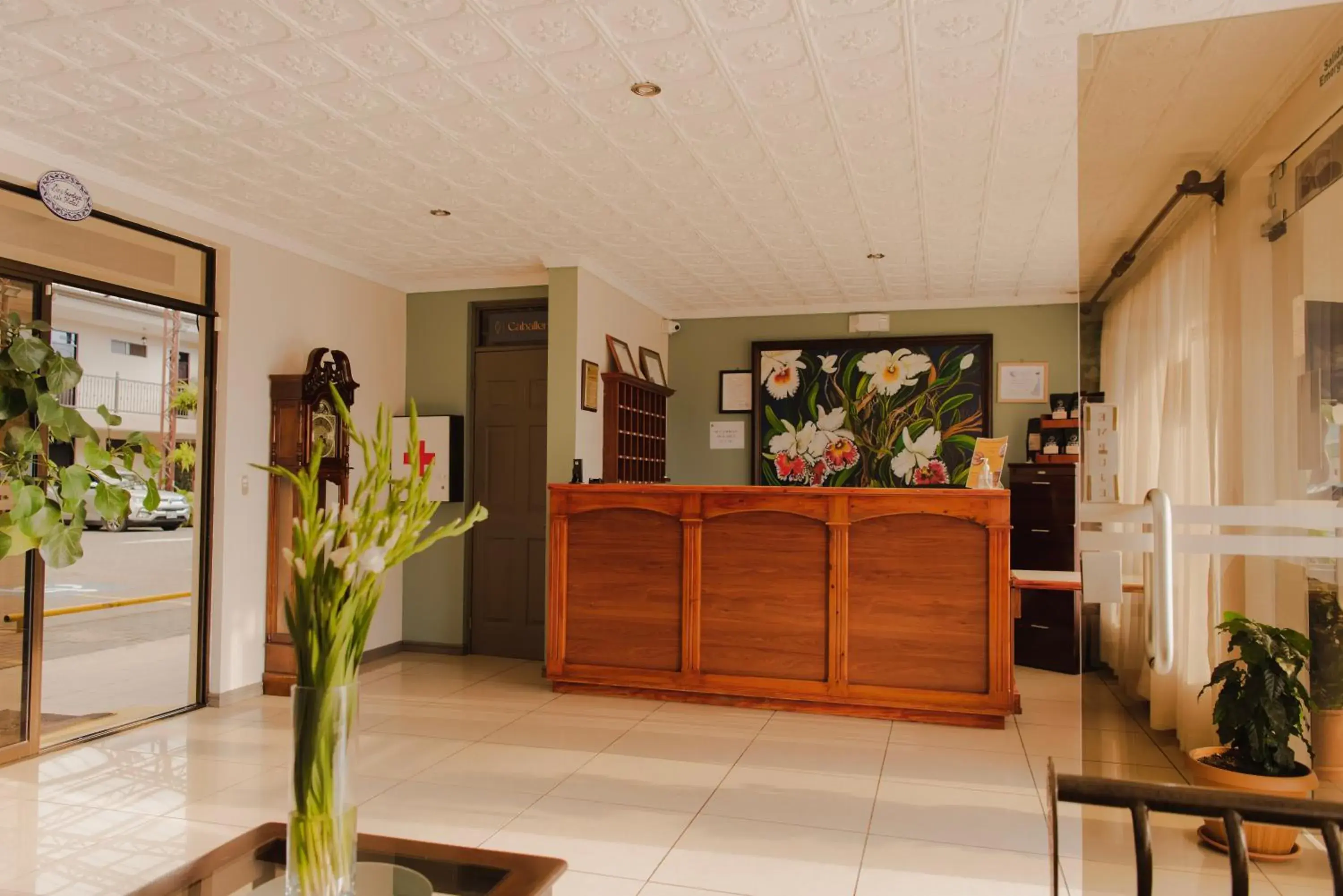 Hotel y Restaurante El Guarco Hotel y Restaurante El Guarco