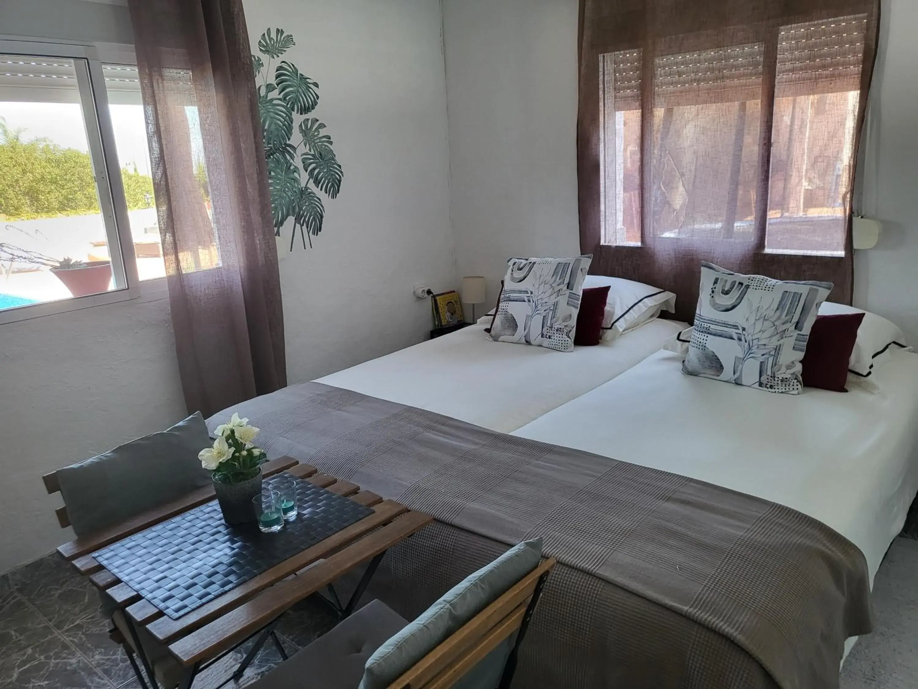 Twin Room with Private Bathroom in B&B Casa Rubí Twin Room with Private Bathroom in B&B Casa Rubí