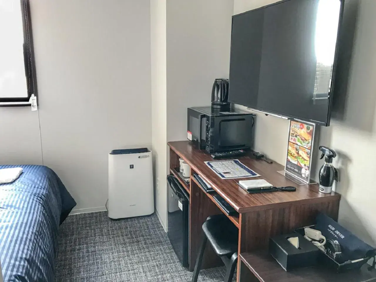 Double Room with Small Double Bed - Smoking in Hotel Livemax Fukushima Koriyama Double Room with Small Double Bed - Smoking in Hotel Livemax Fukushima Koriyama