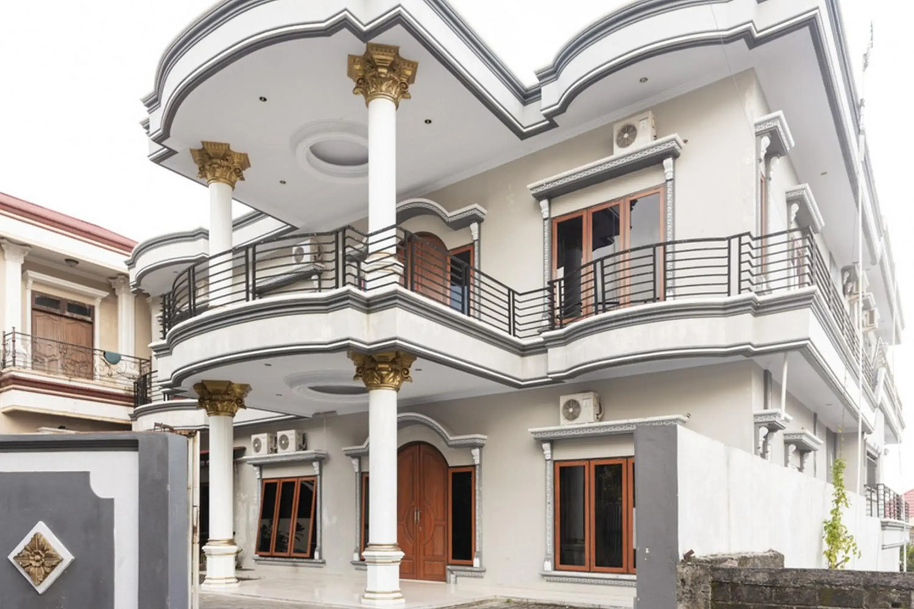 RedDoorz Plus near Transmart Kairagi Dua manado RedDoorz Plus near Transmart Kairagi Dua manado