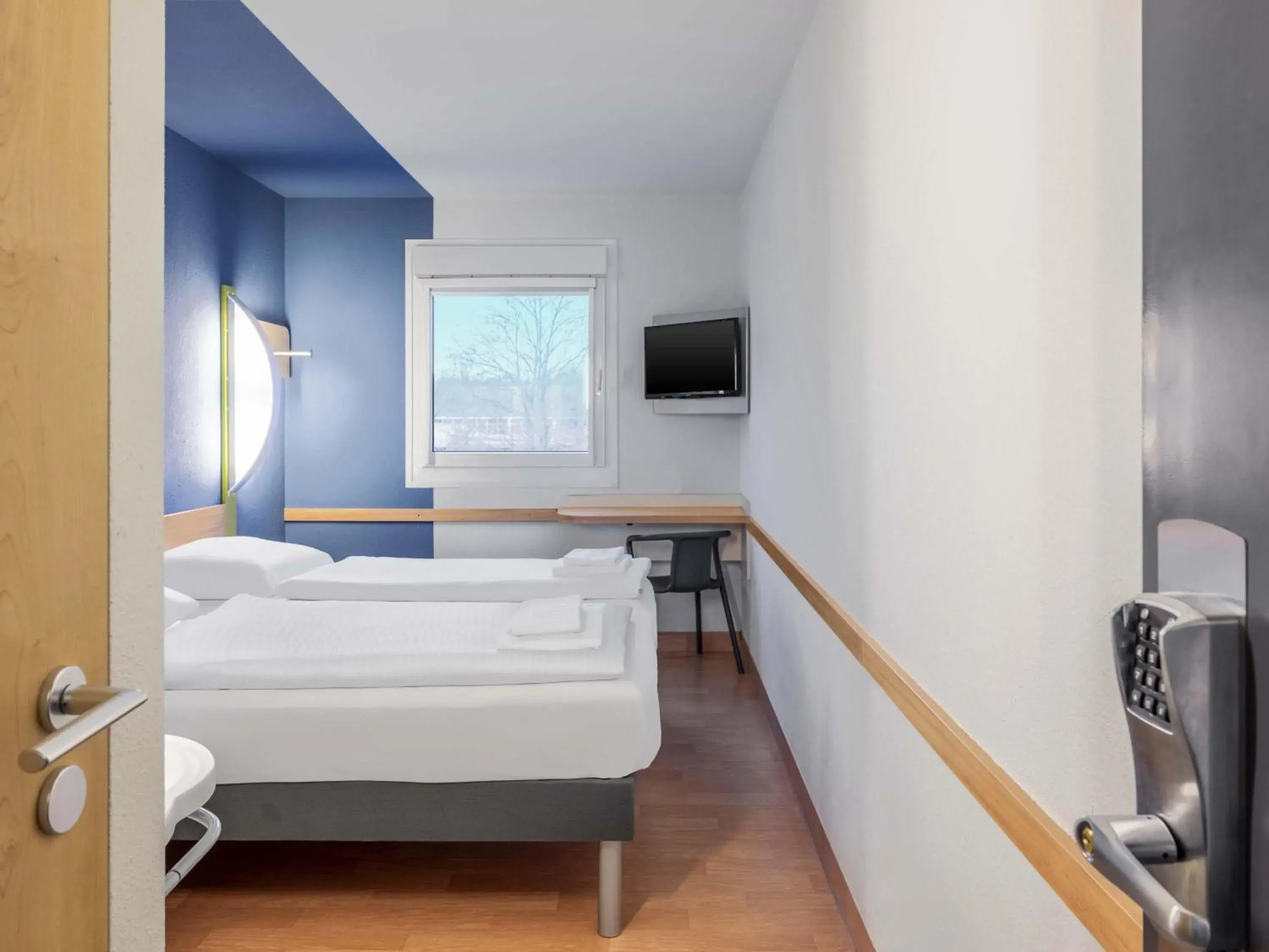 Twin Room - single occupancy in B&B HOTEL Wuppertal-Oberbarmen Twin Room - single occupancy in B&B HOTEL Wuppertal-Oberbarmen